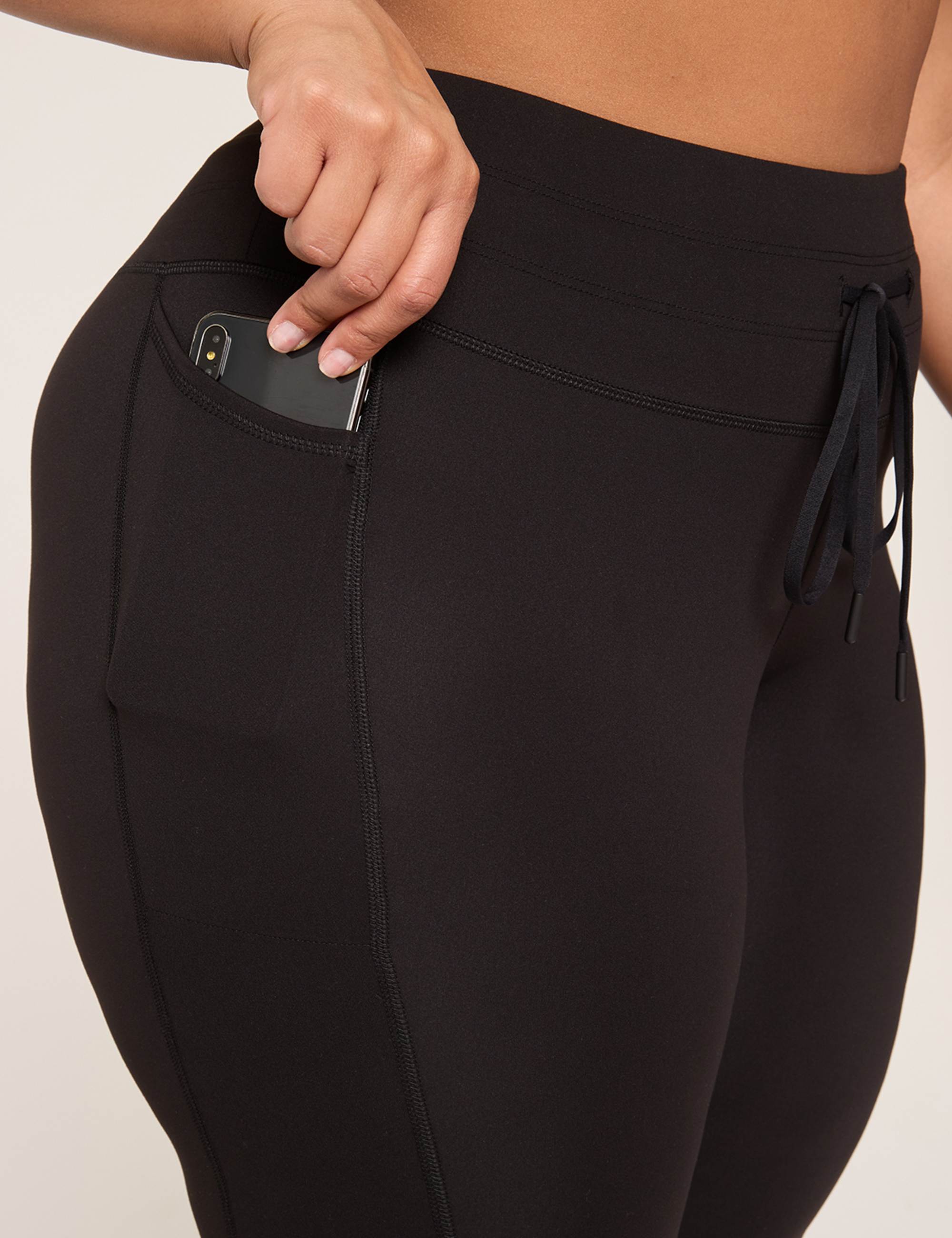 LIVI Soft Drawstring 21" Capri Legging