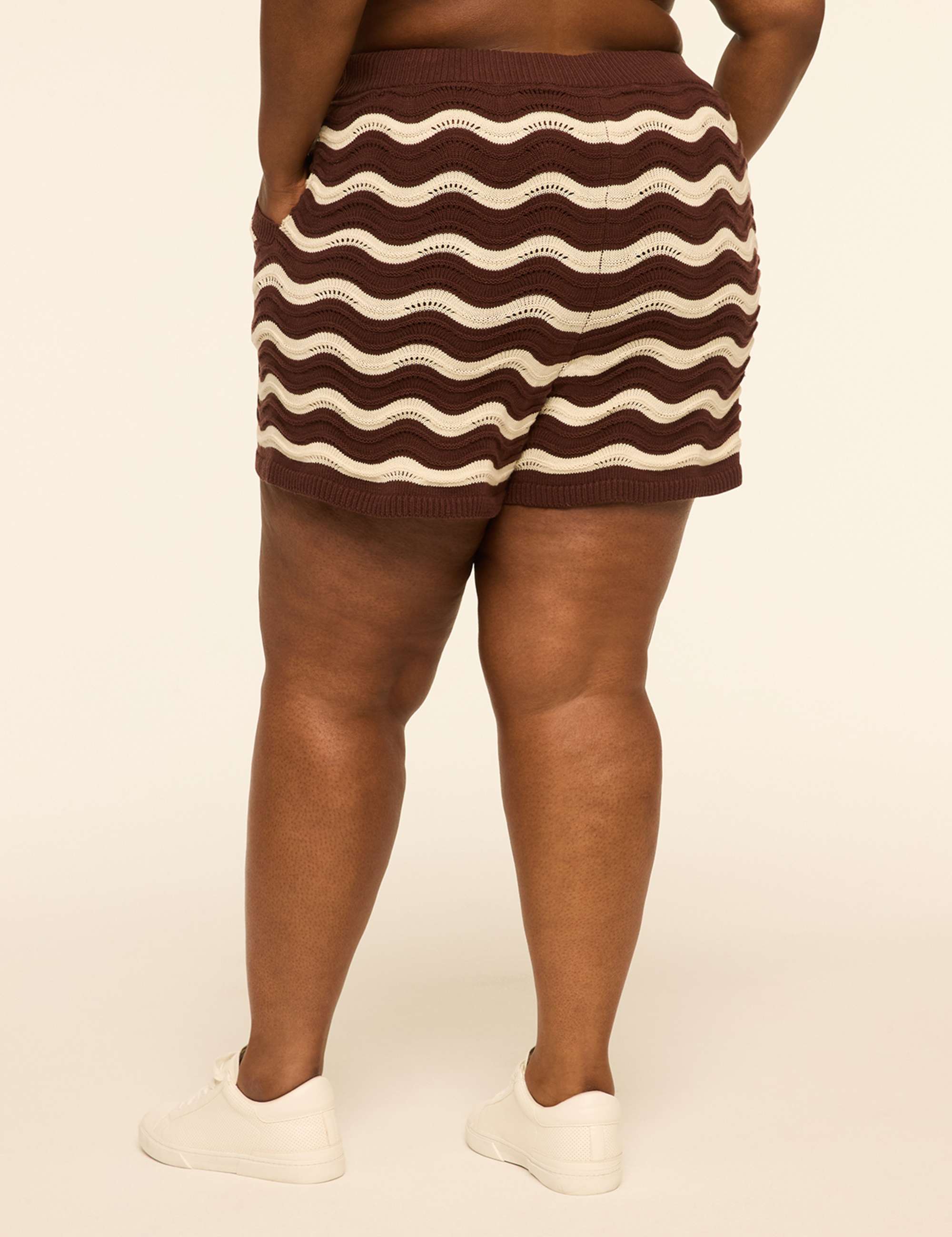 LIVI Textured Sweater Short
