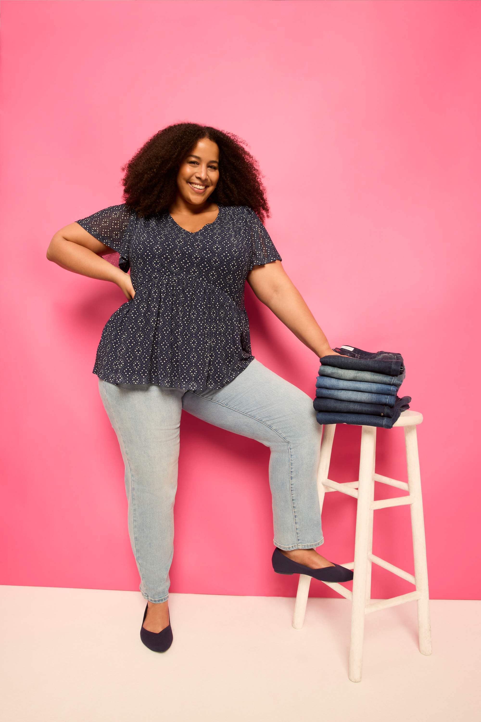 Flutter-Sleeve Mesh Peplum Top