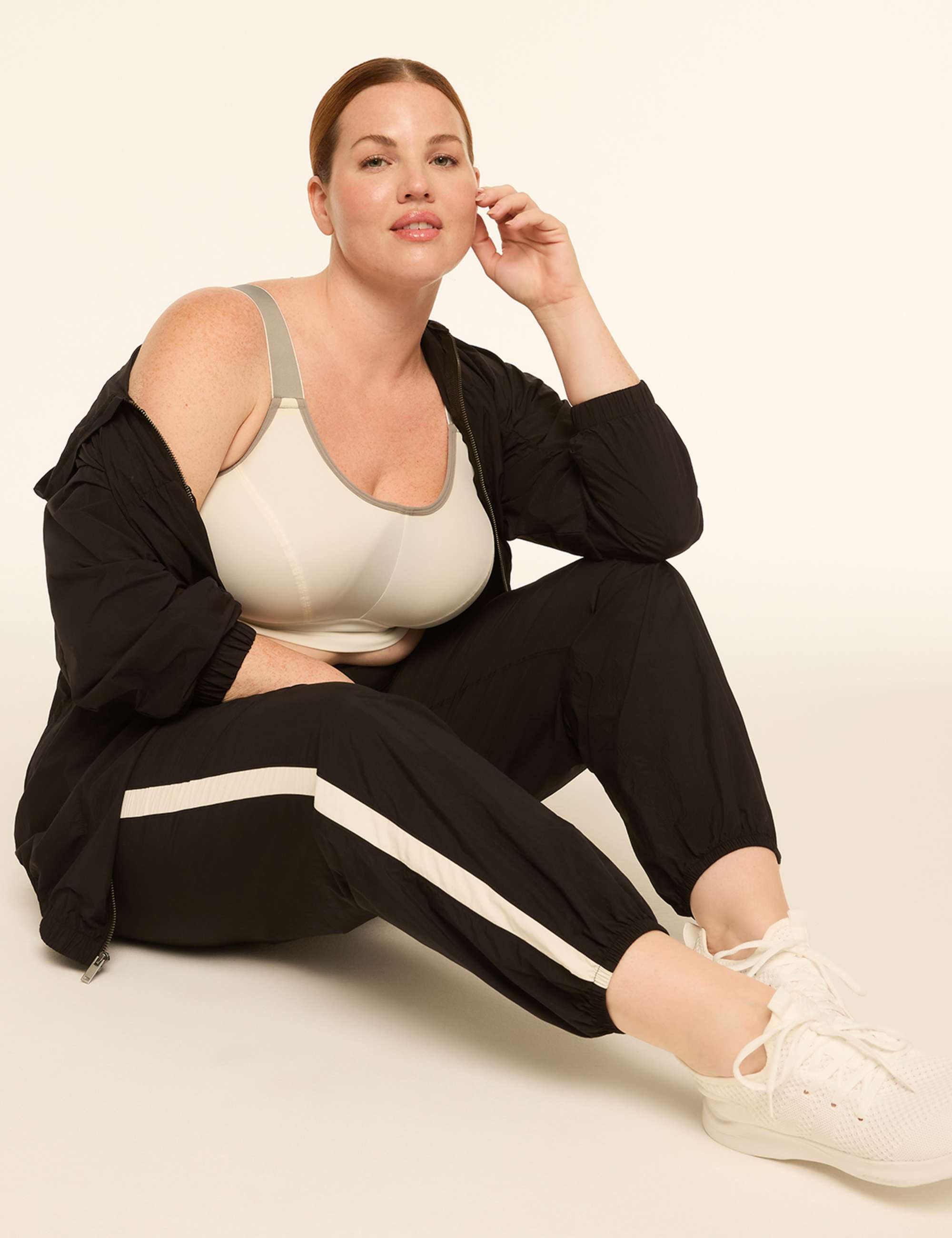 LIVI Woven Jogger