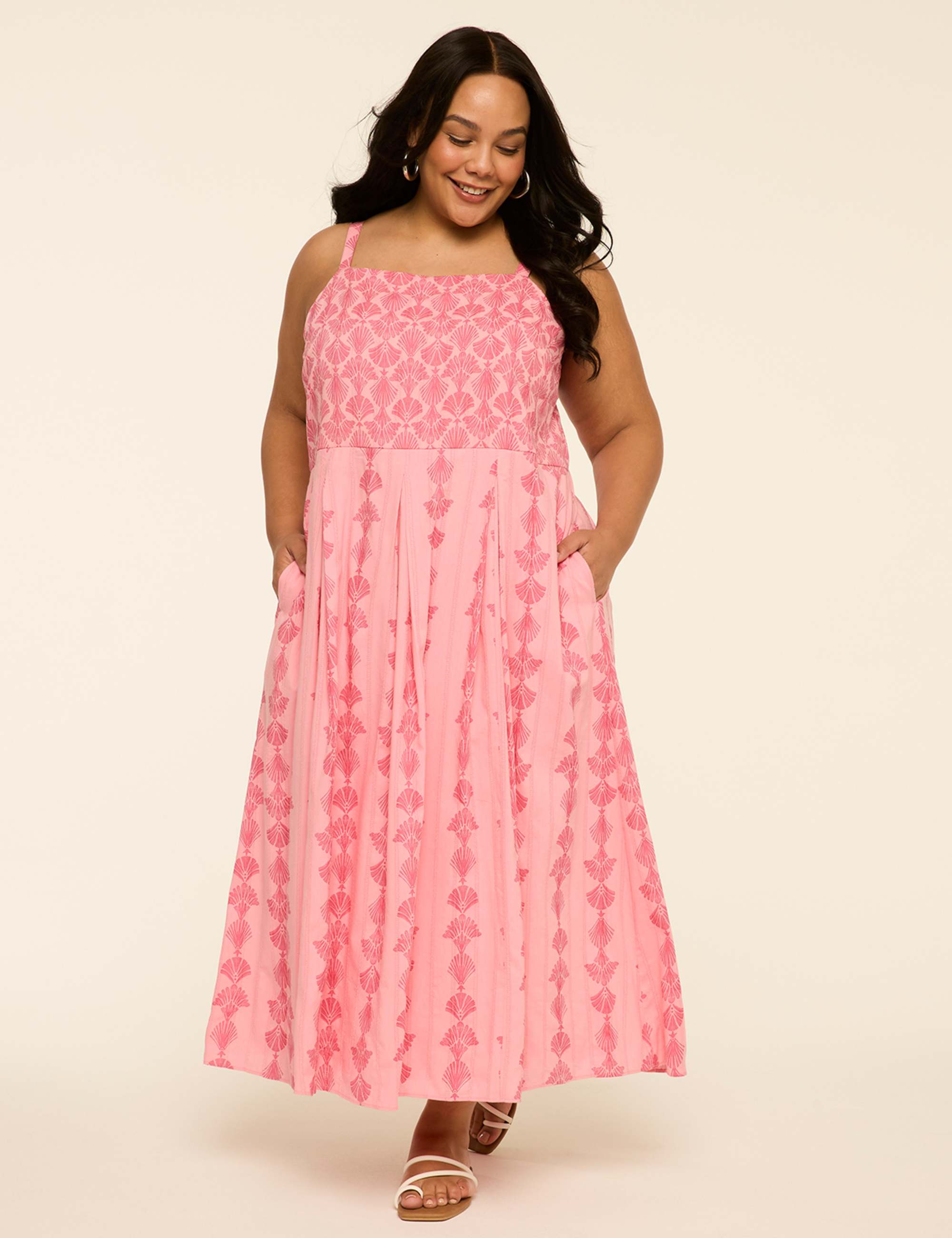 Sleeveless Pleated Maxi Dress