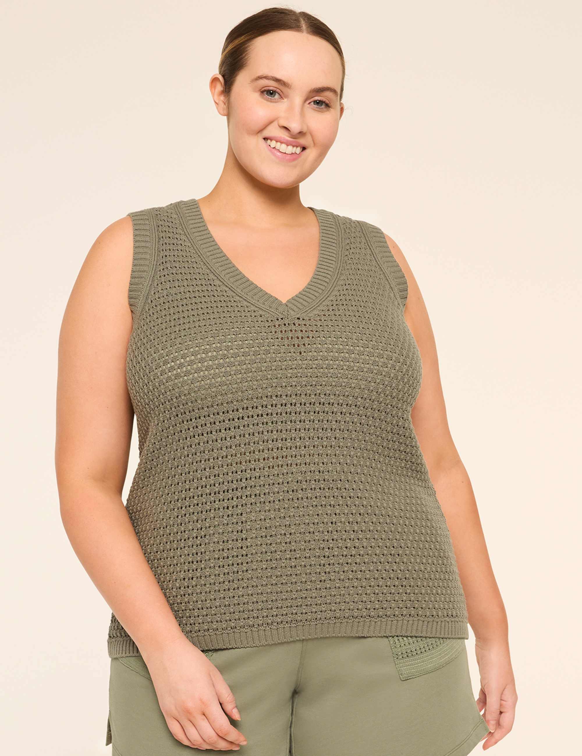 LIVI Textured Sweater Tank