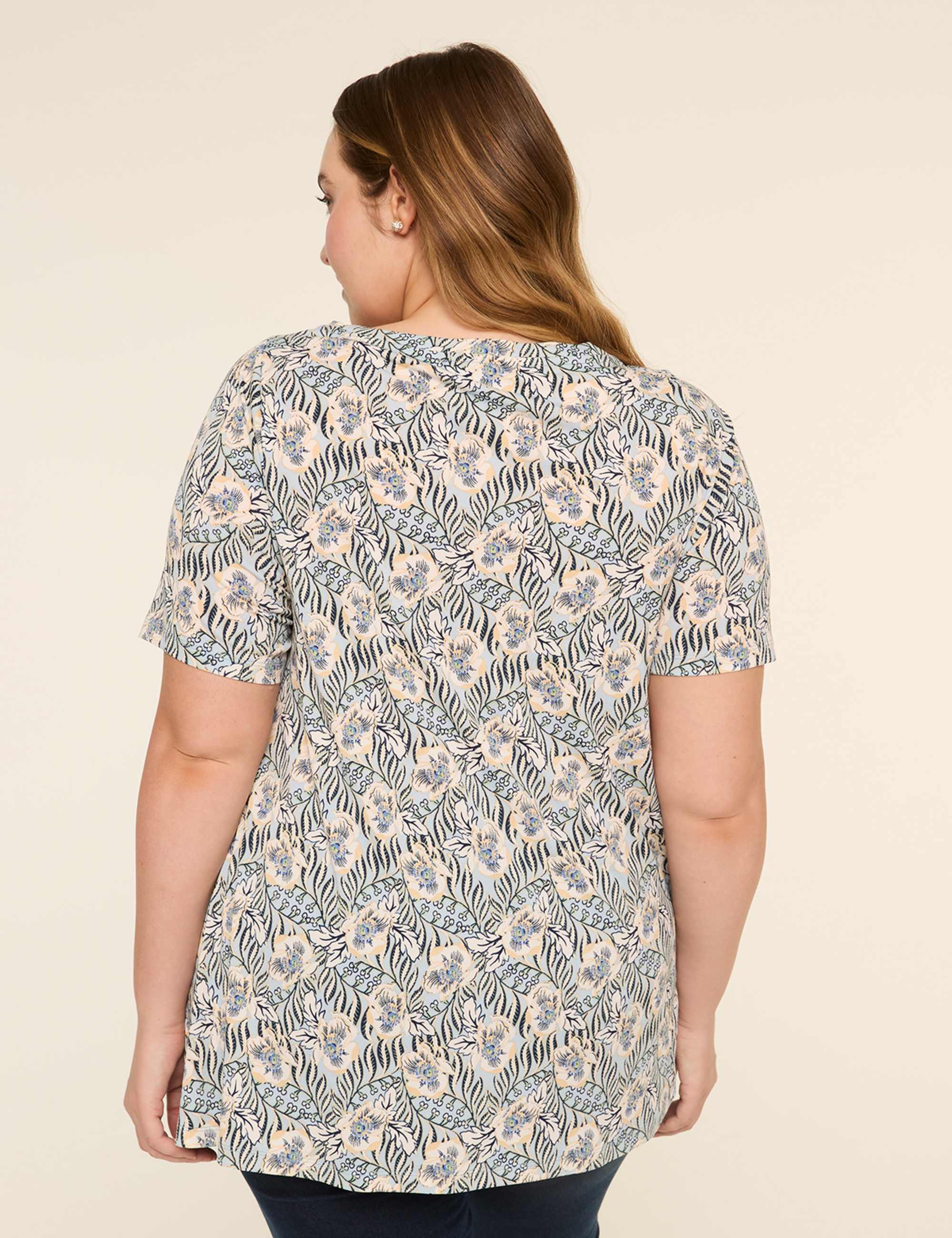 Swing Boatneck Tee