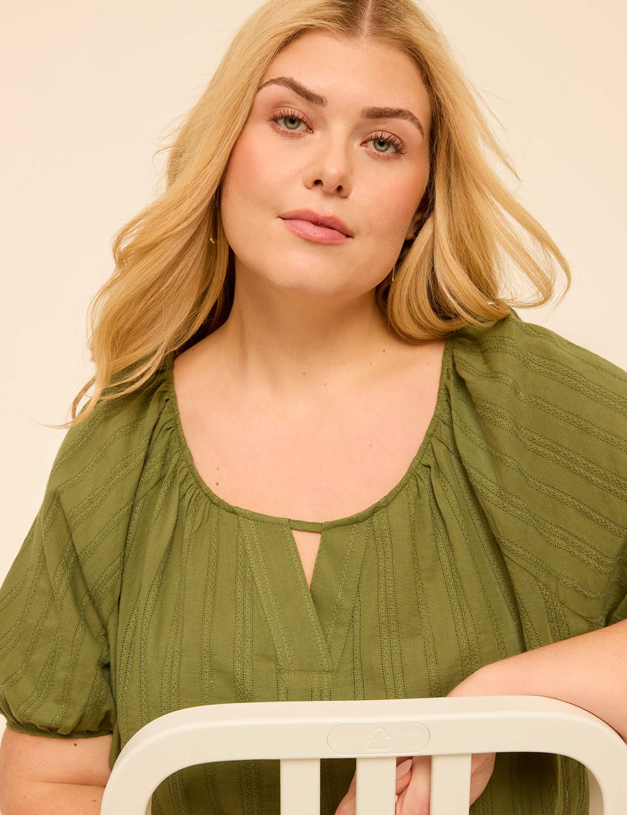 Puff-Sleeve Keyhole Top