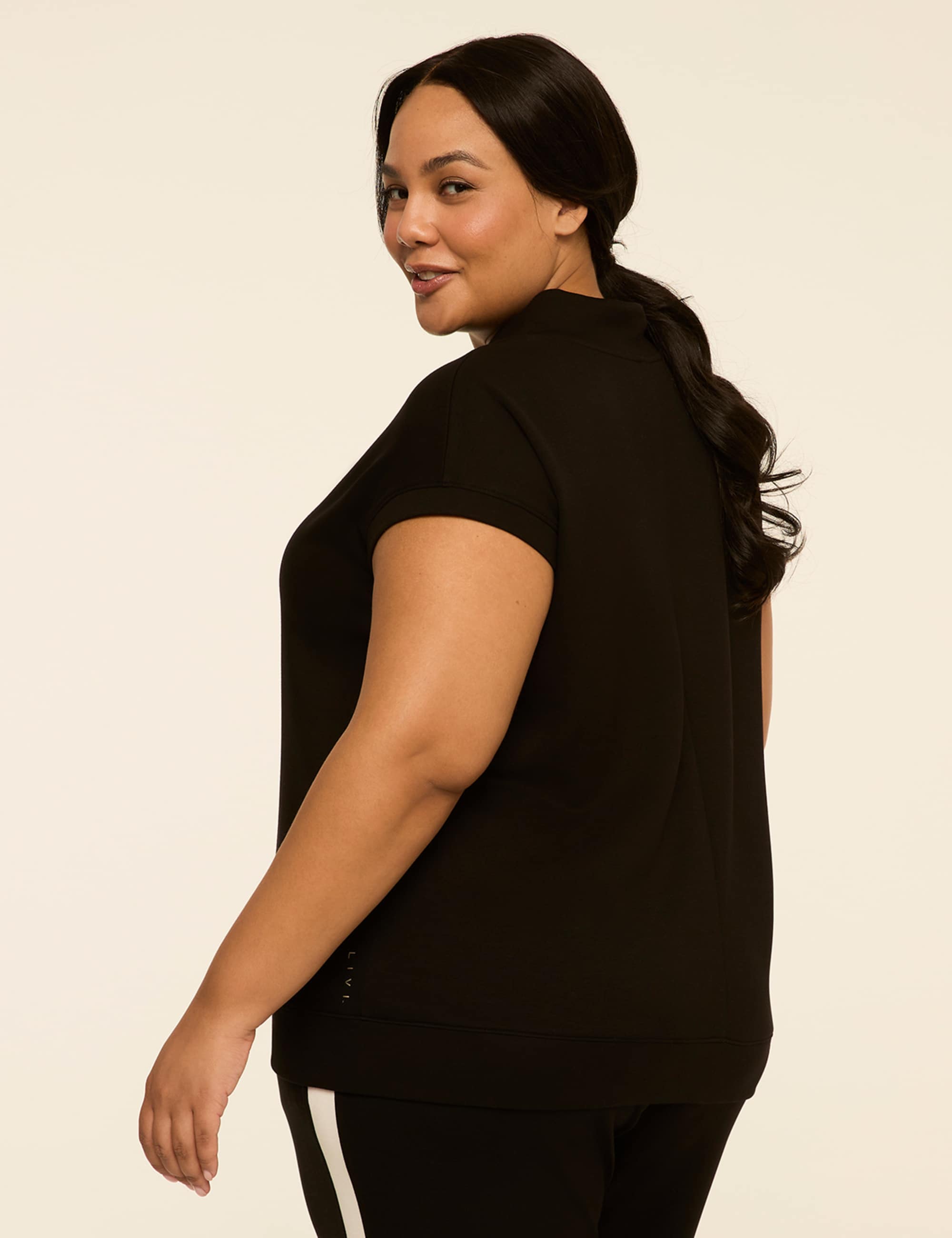 LIVI Journey Short-Sleeve Quarter-Zip Sweatshirt