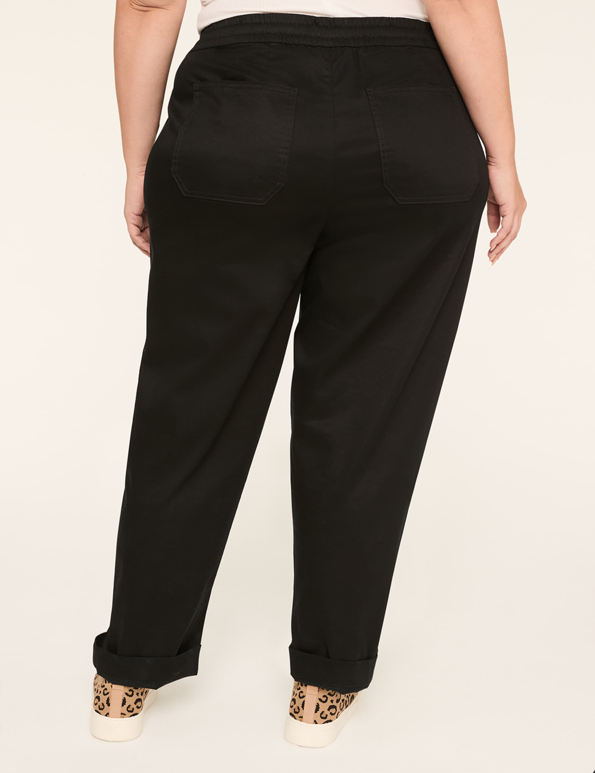 Pull-On Super-Soft Ankle Chino Pant