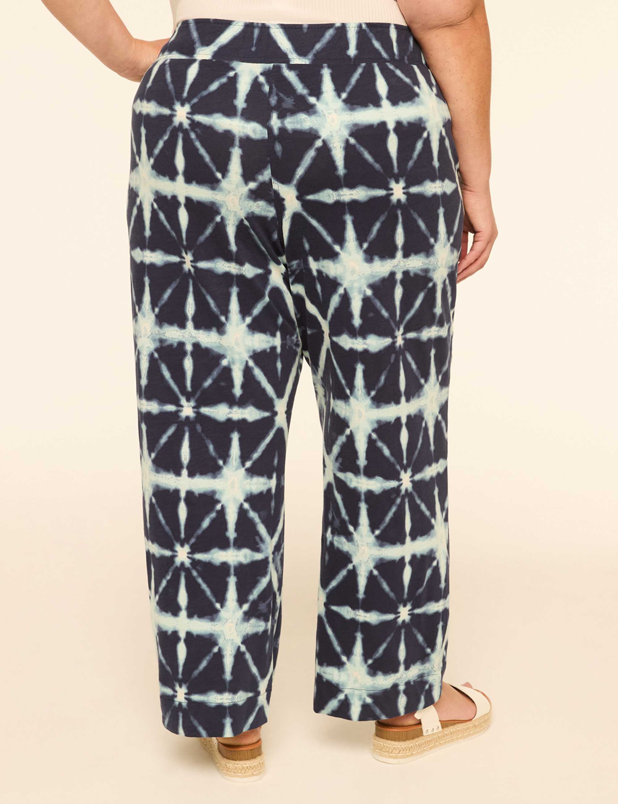 Slub Knit Pull-On Straight Leg Pant
