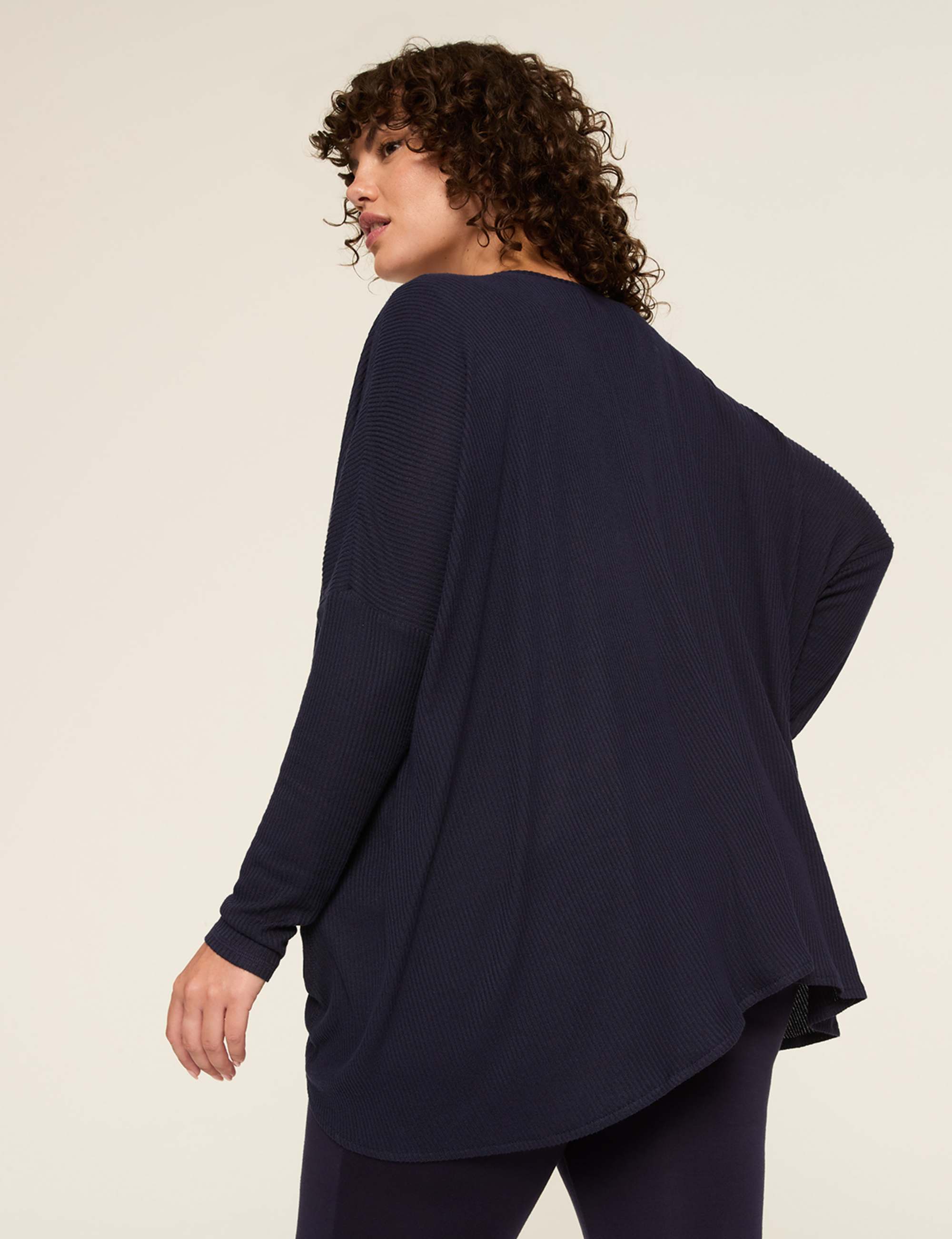 LIVI 3-Way Convertible Twist Soft Spun Overpiece