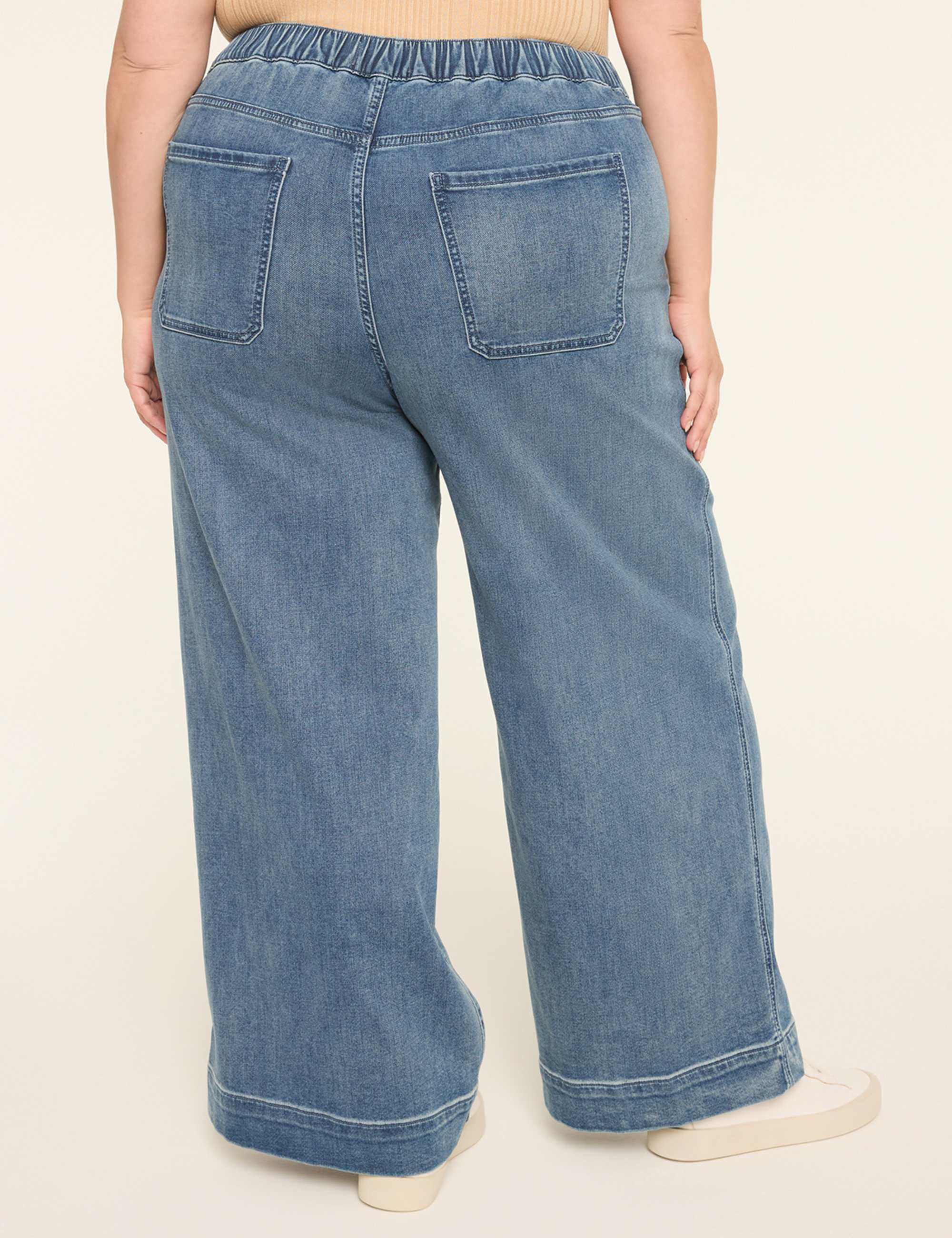 Cloud Knit Pull-On High-Rise Wide Leg Jean