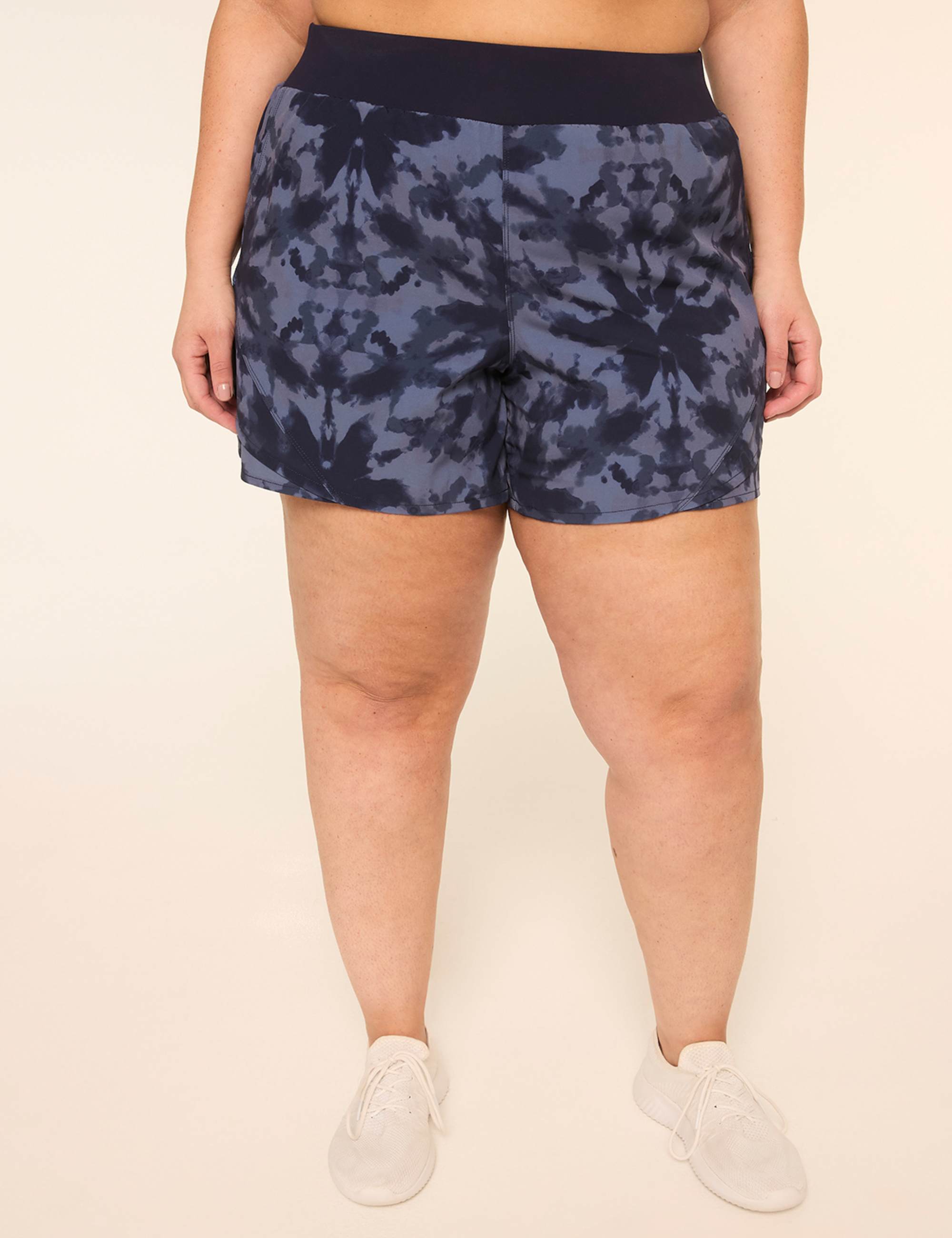 LIVI Stretch Woven Short