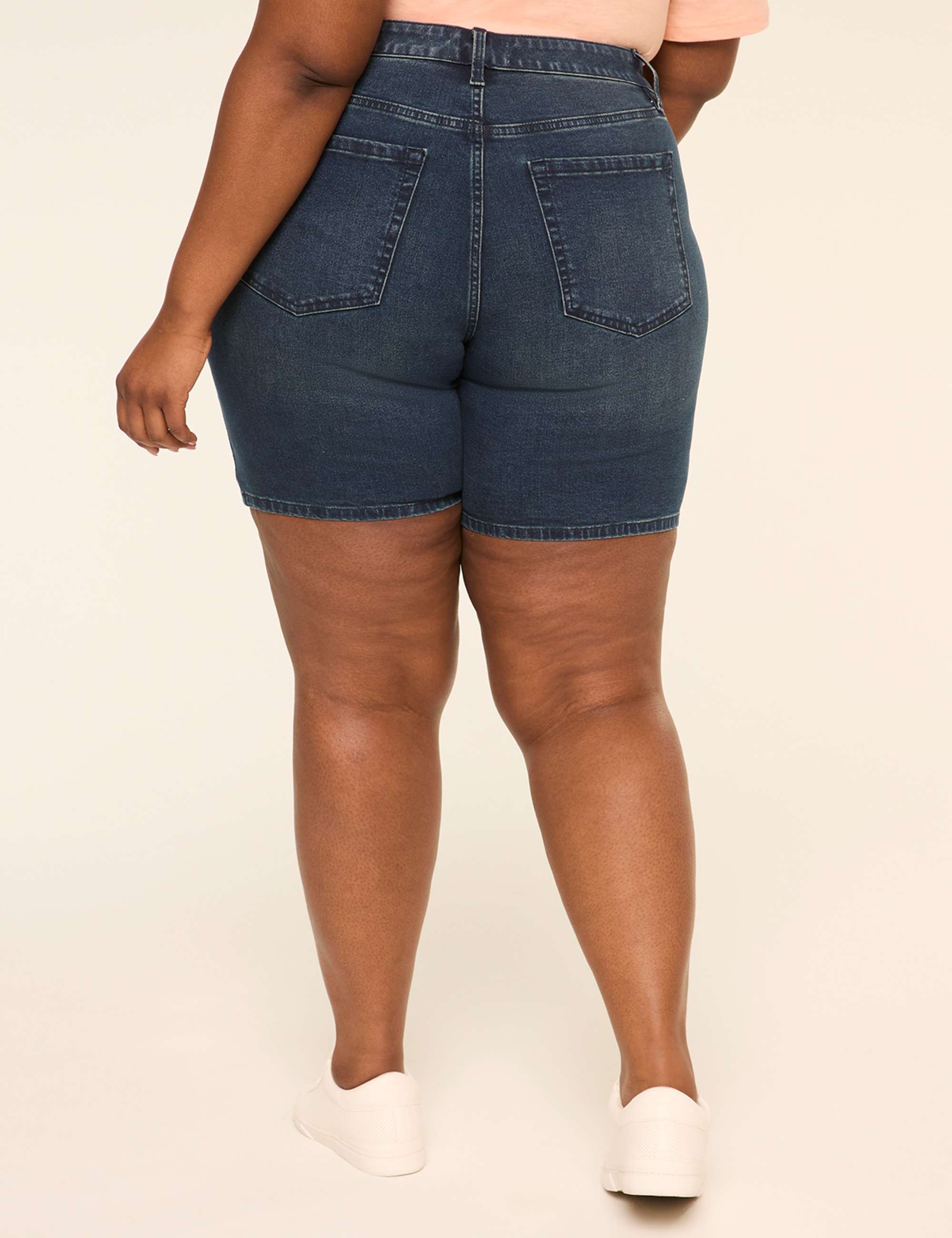 Genius Fitted 7" Bermuda Short