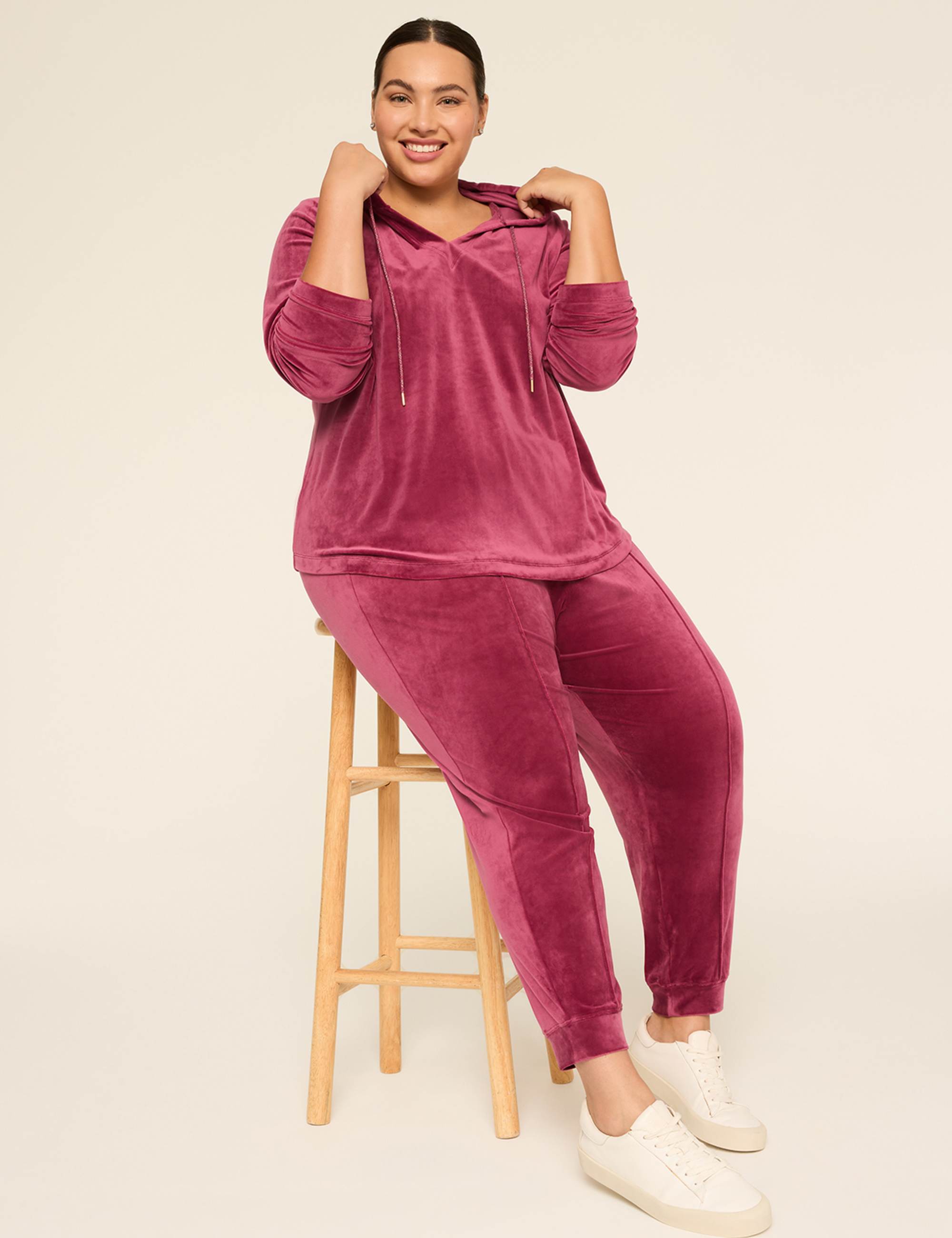 LIVI V-Neck Velour Hoodie