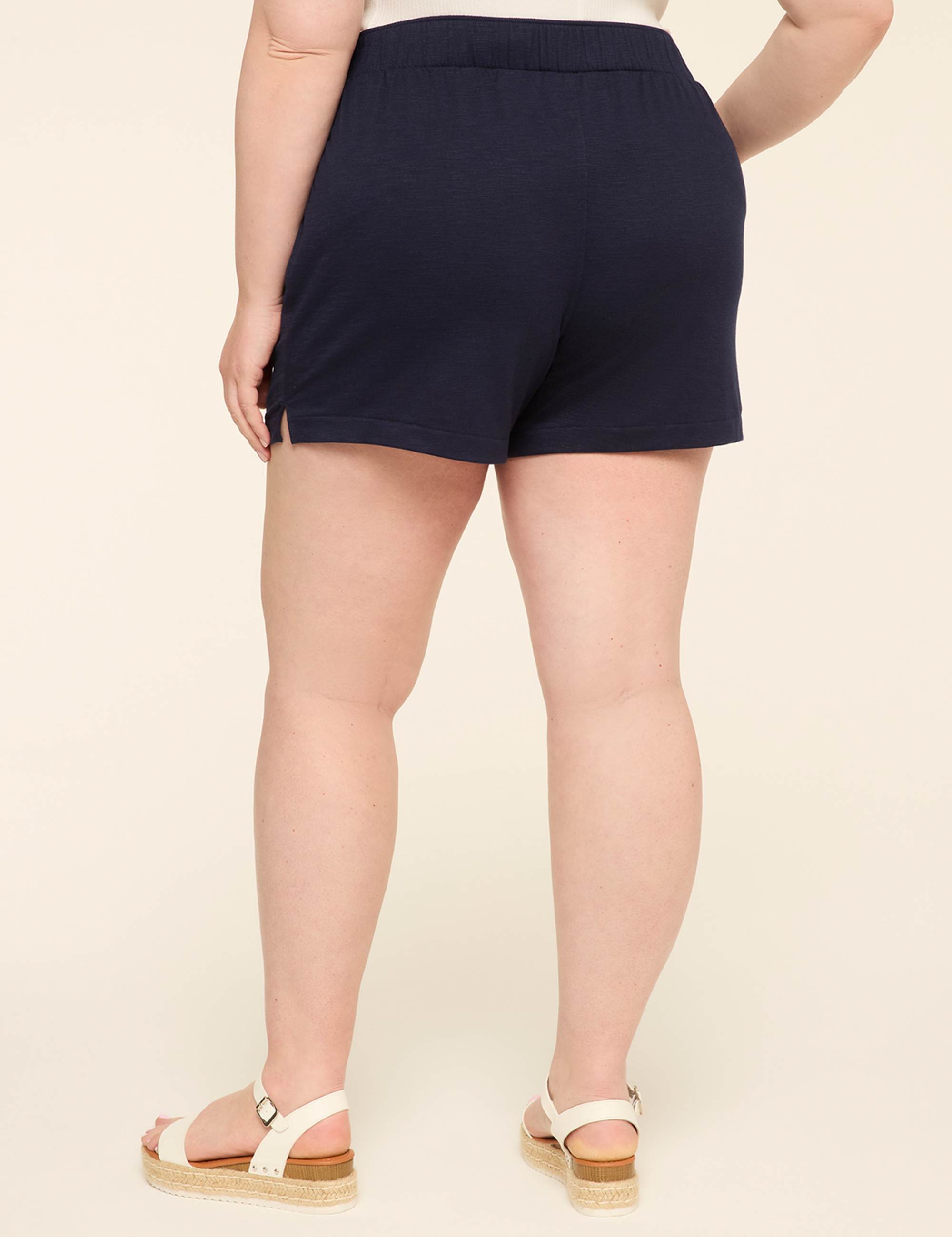 Knit Slub Relaxed Pull-On 5.5” Short