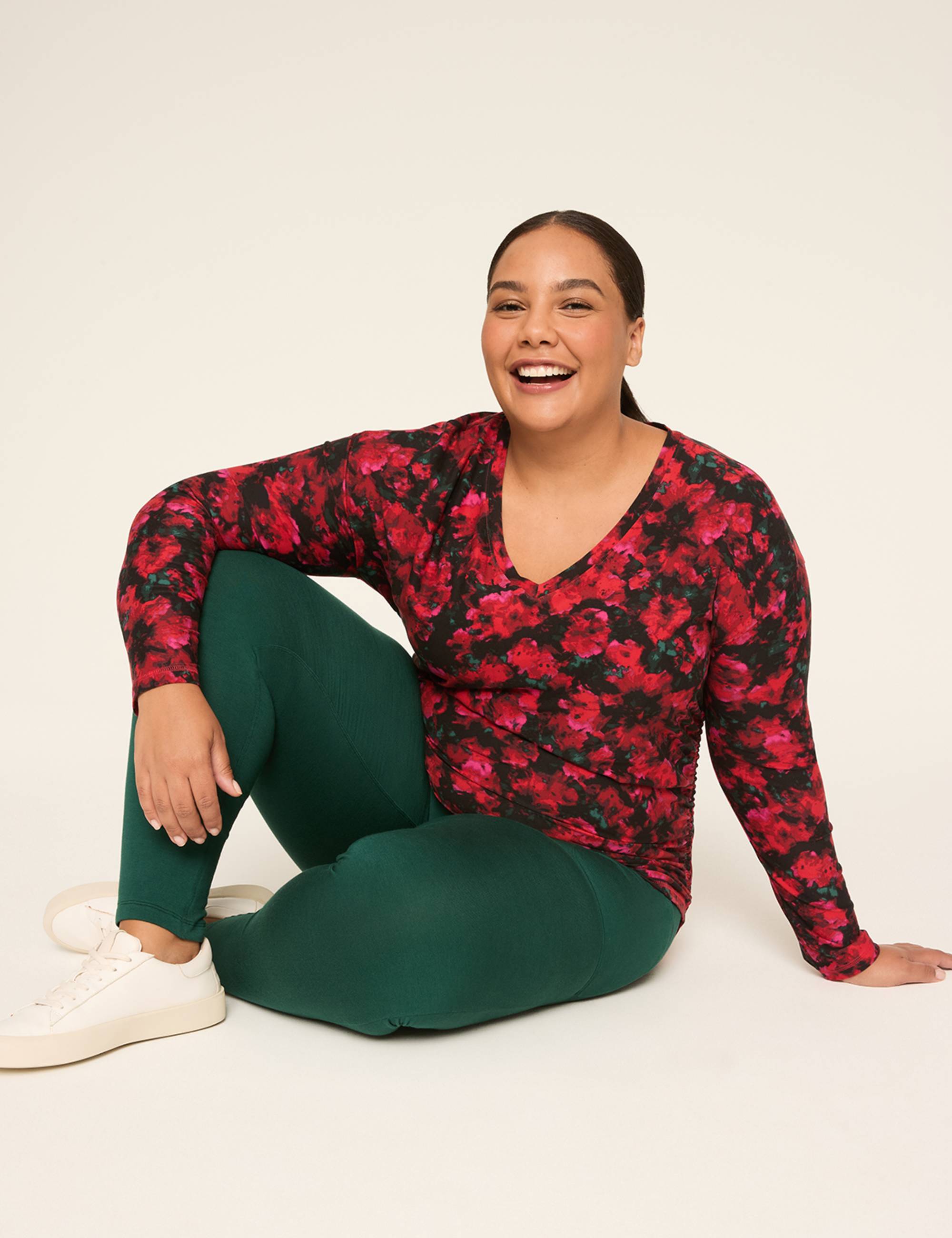 LIVI Soft Long-Sleeve Ruched-Side Tee