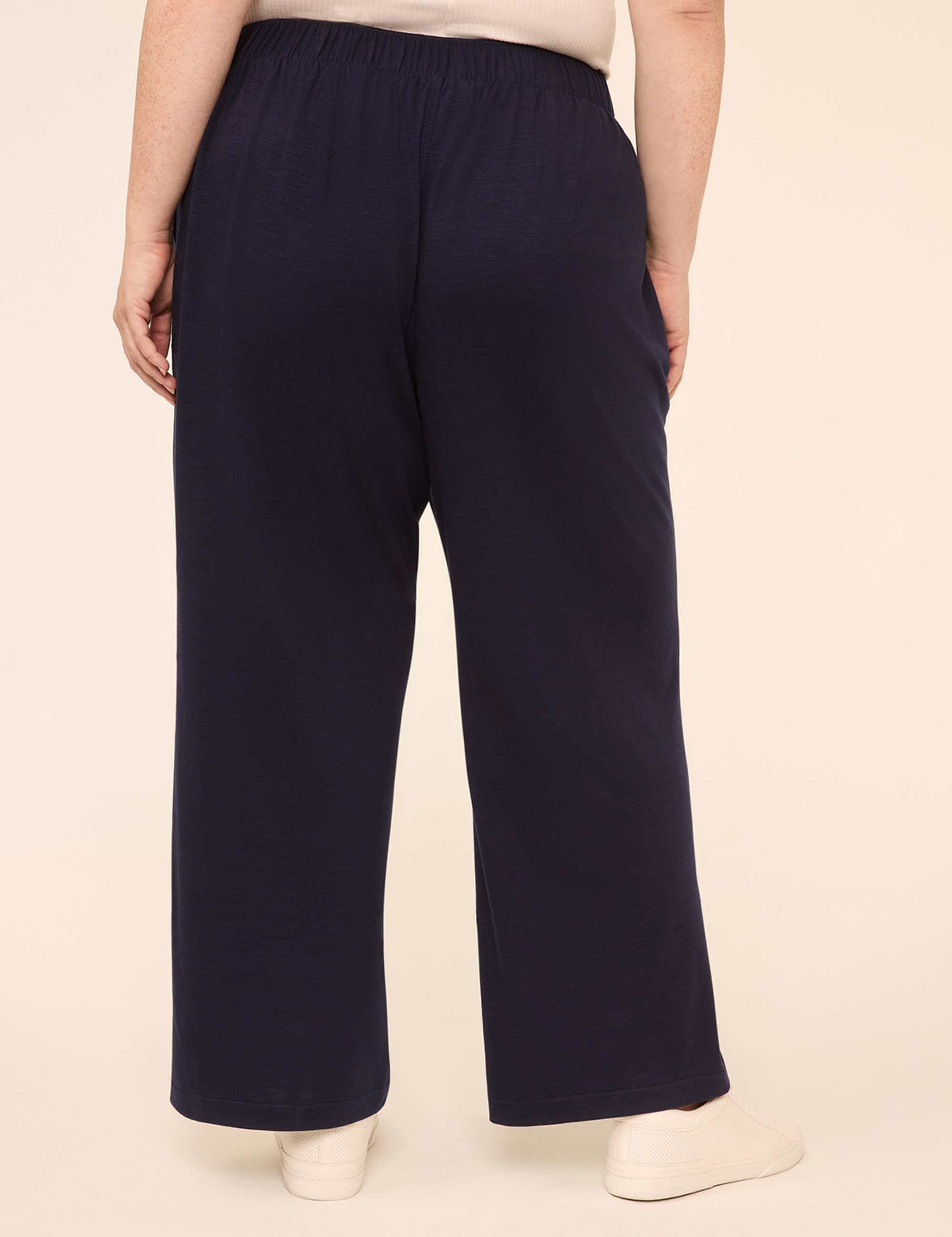 Slub Pull-On Pant