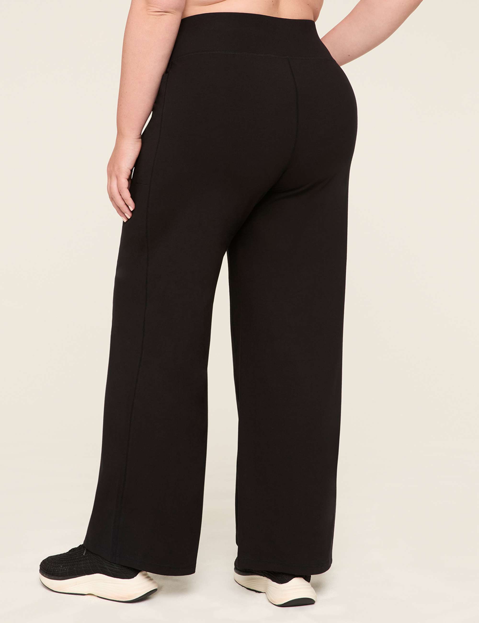 LIVI Smoothing Control Tech Signature Stretch Wide Leg Pant