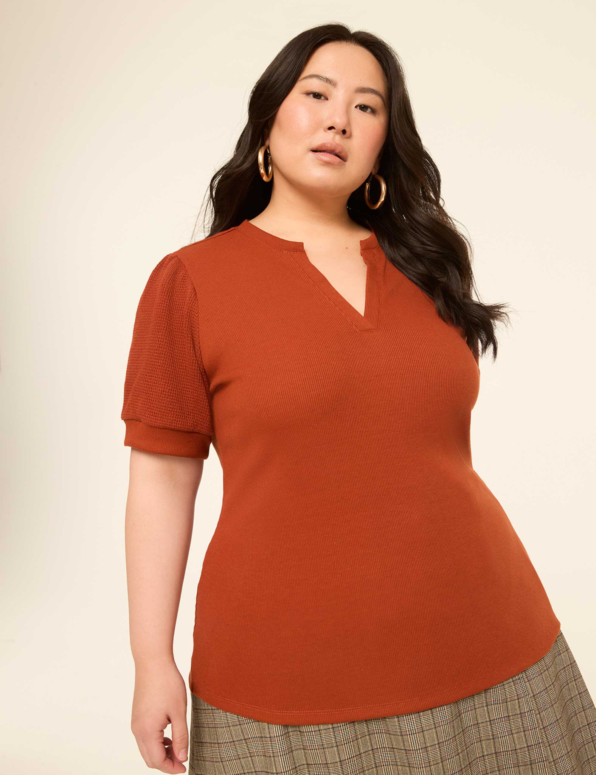 Puff-Sleeve Notch-Neck Rib Top