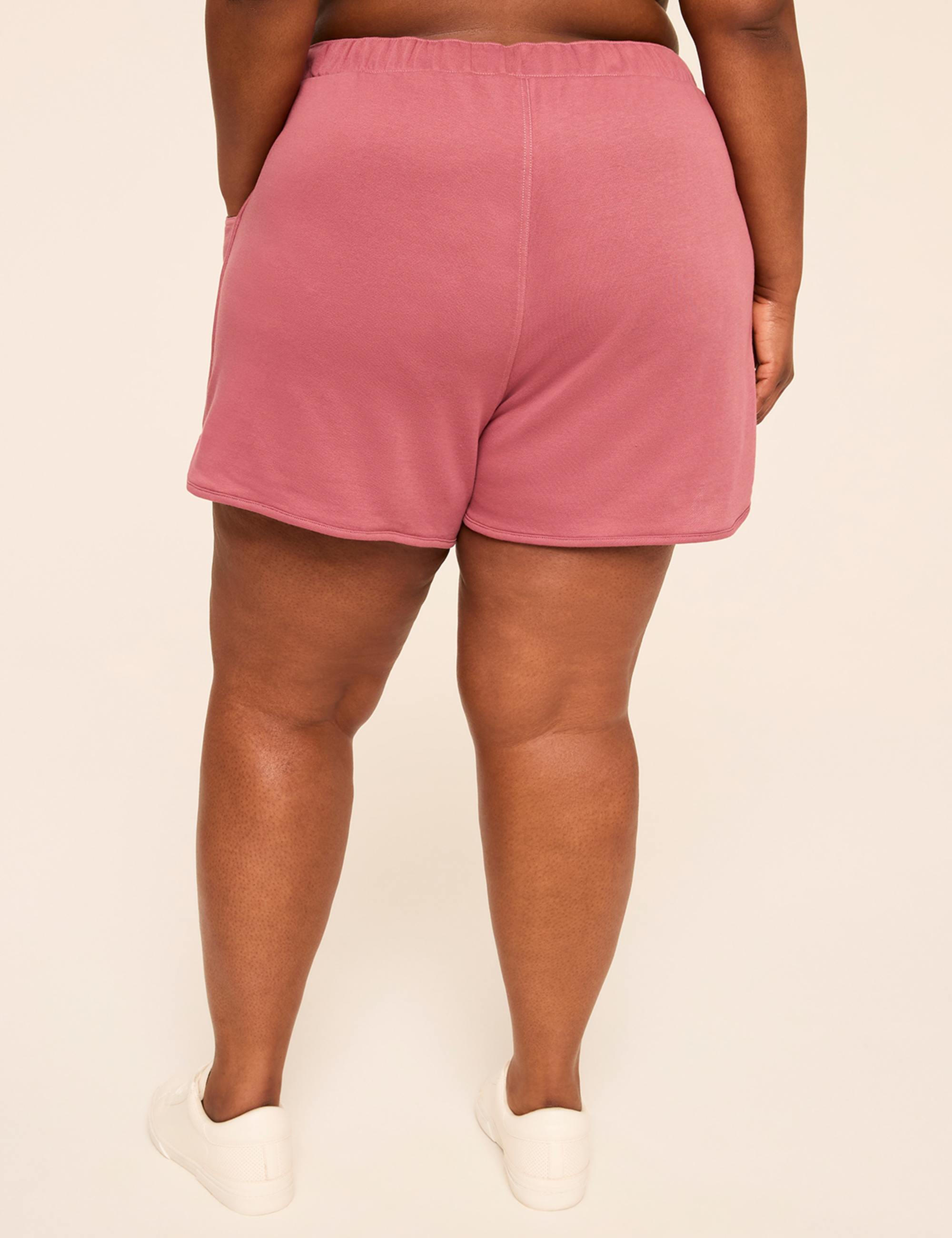 LIVI French Terry Dolphin-Hem Short