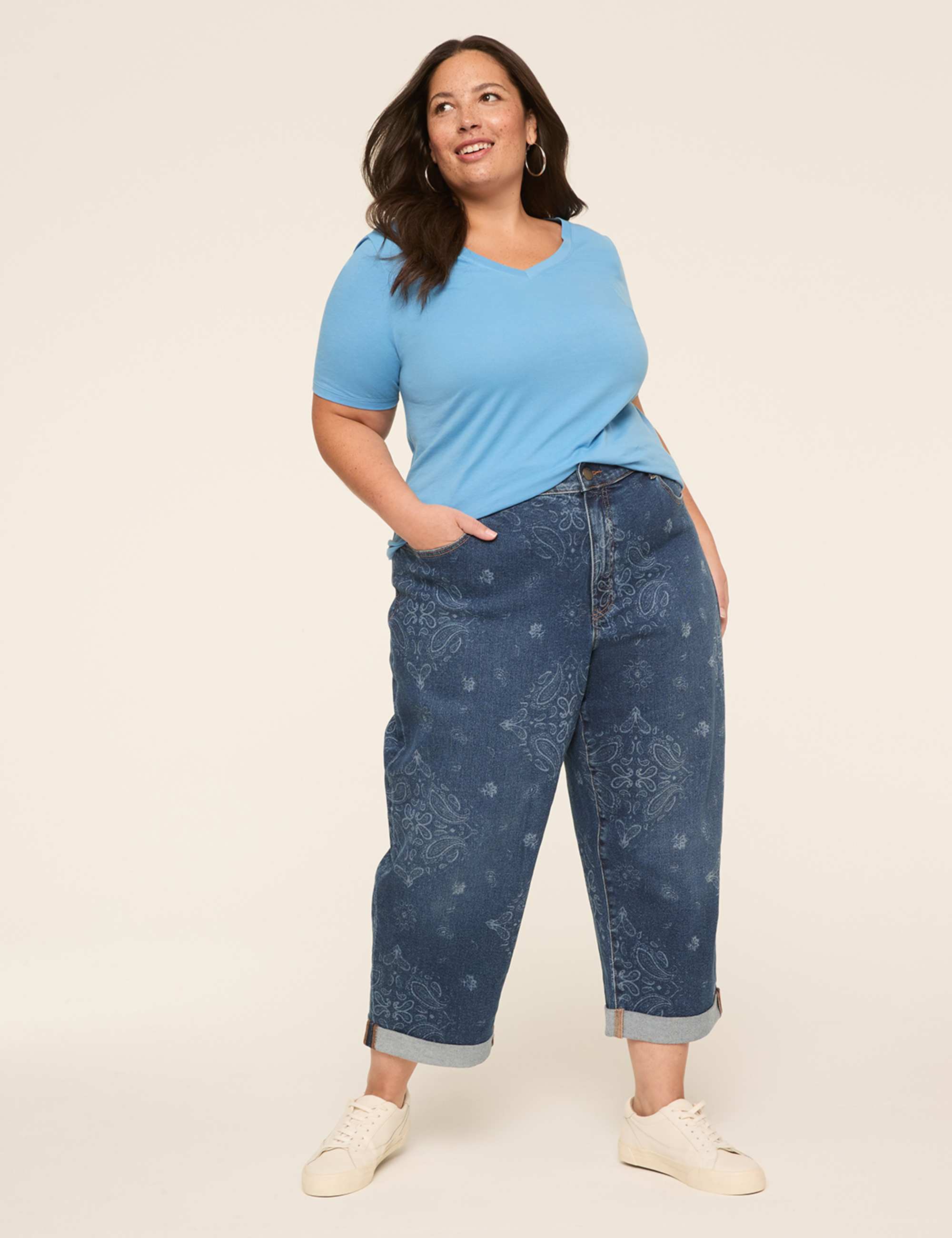Boyfriend Fit Bandana Print Capri Jean