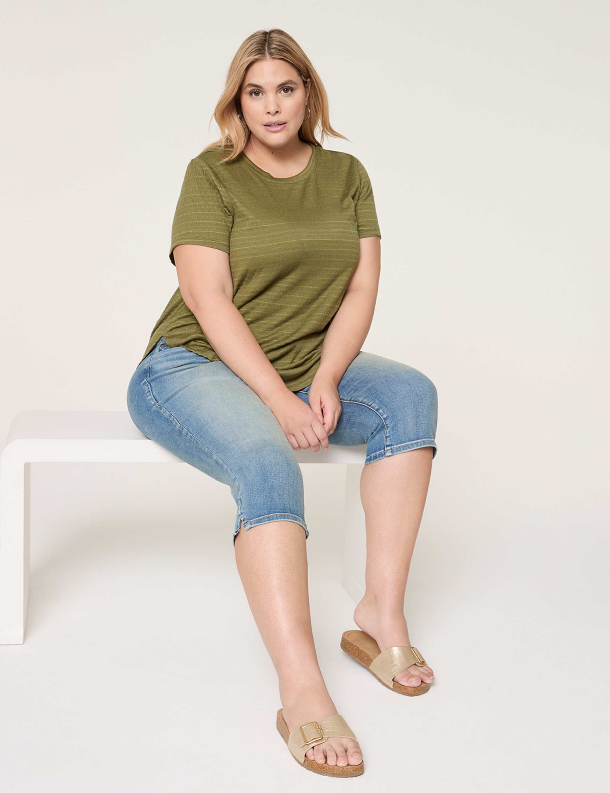 Swing Crew-Neck Textured Top