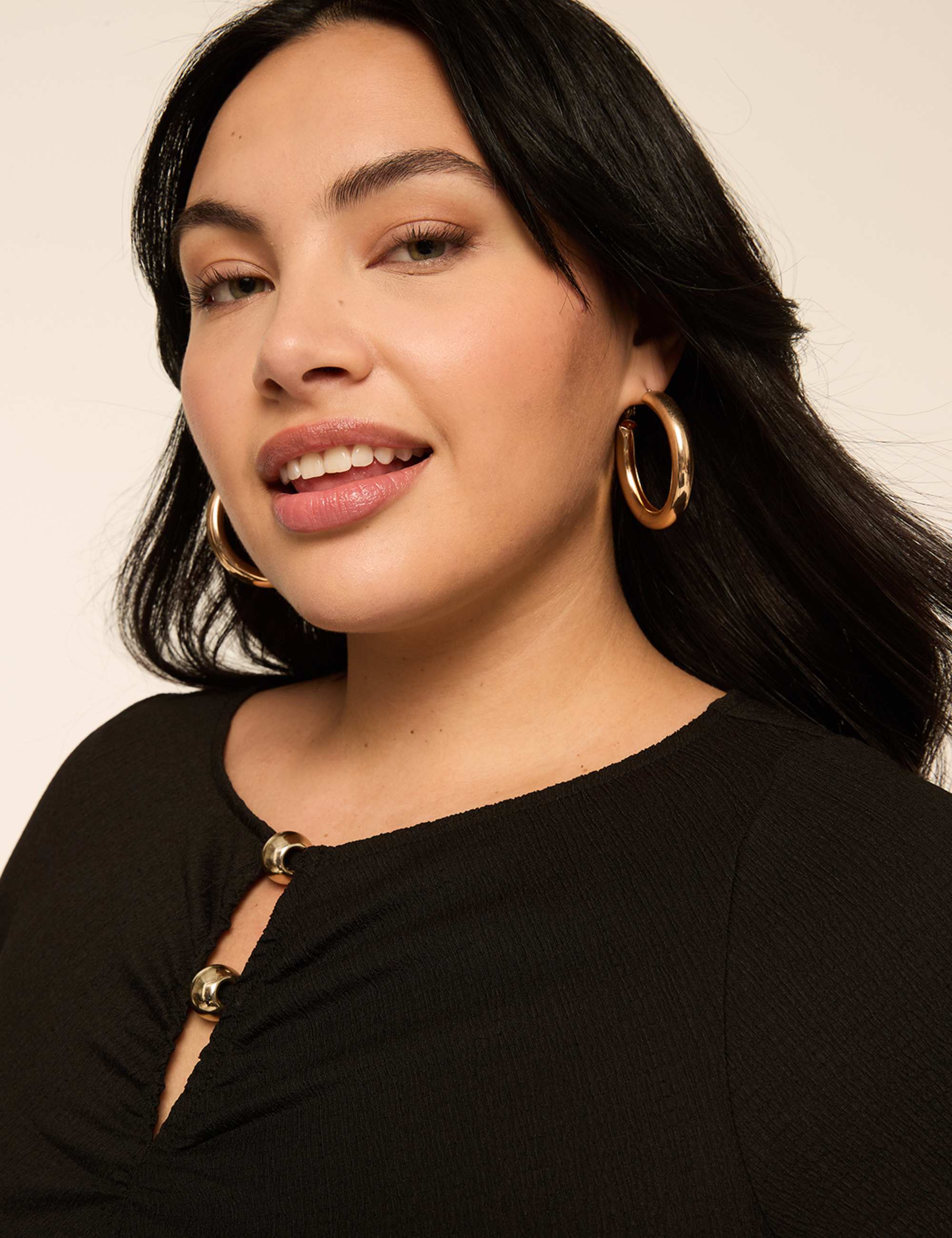 Beaded Keyhole Boatneck Top