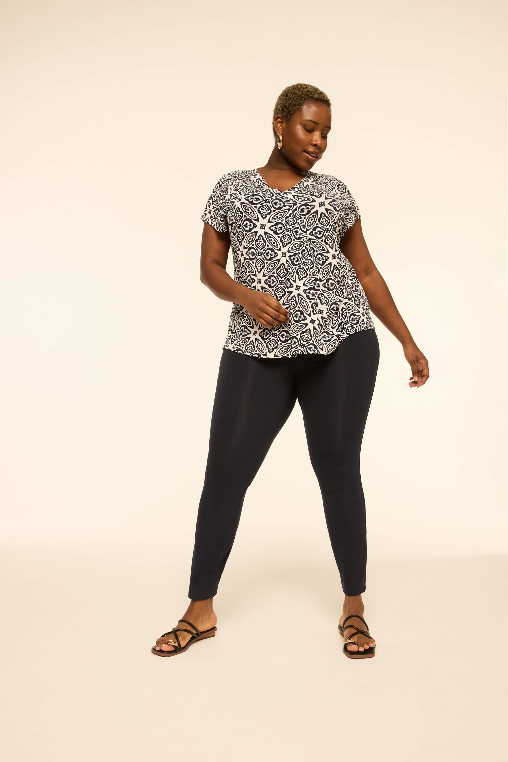 4-Season High-Rise Straight Leg Pant