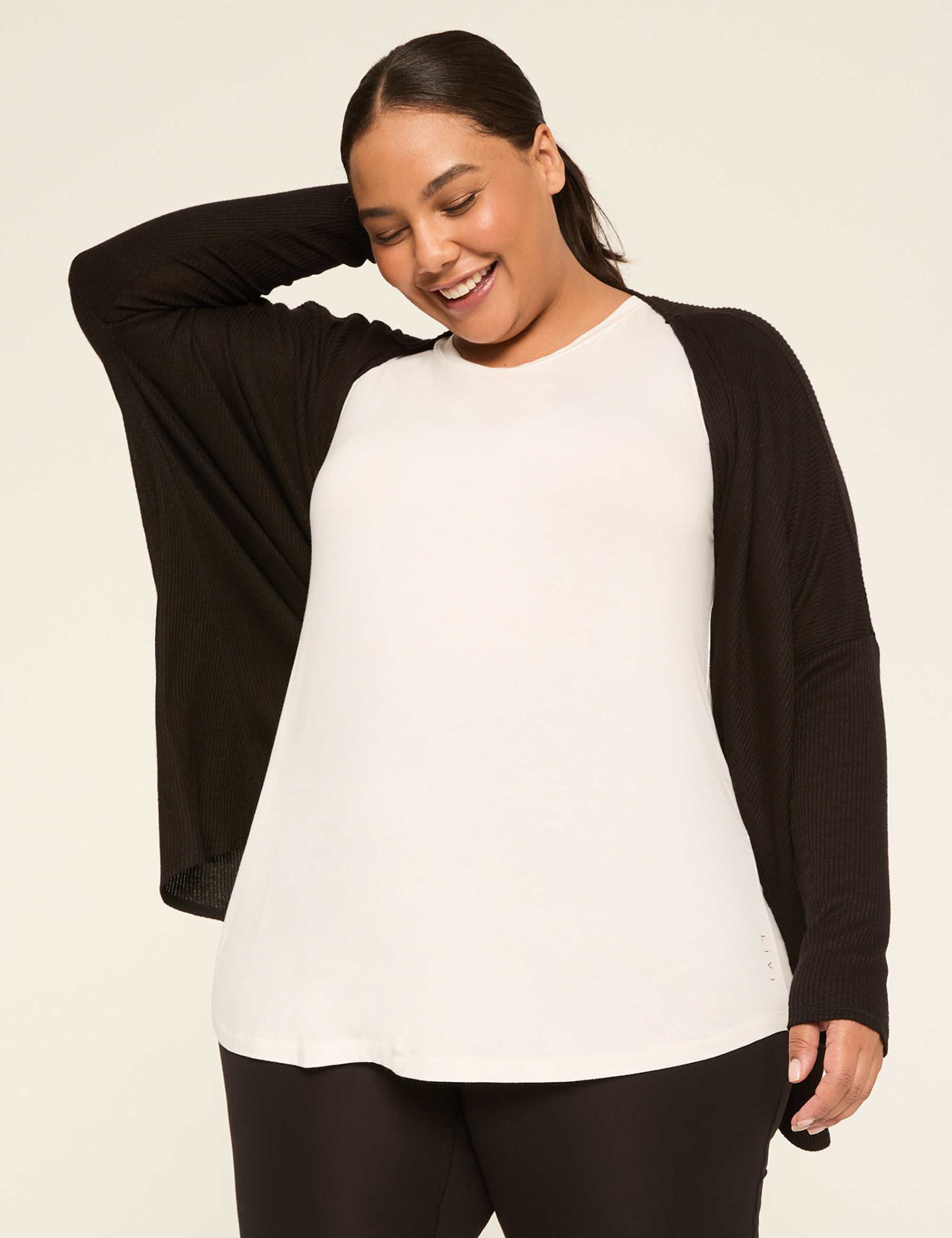 LIVI 3-Way Convertible Twist Soft Spun Overpiece