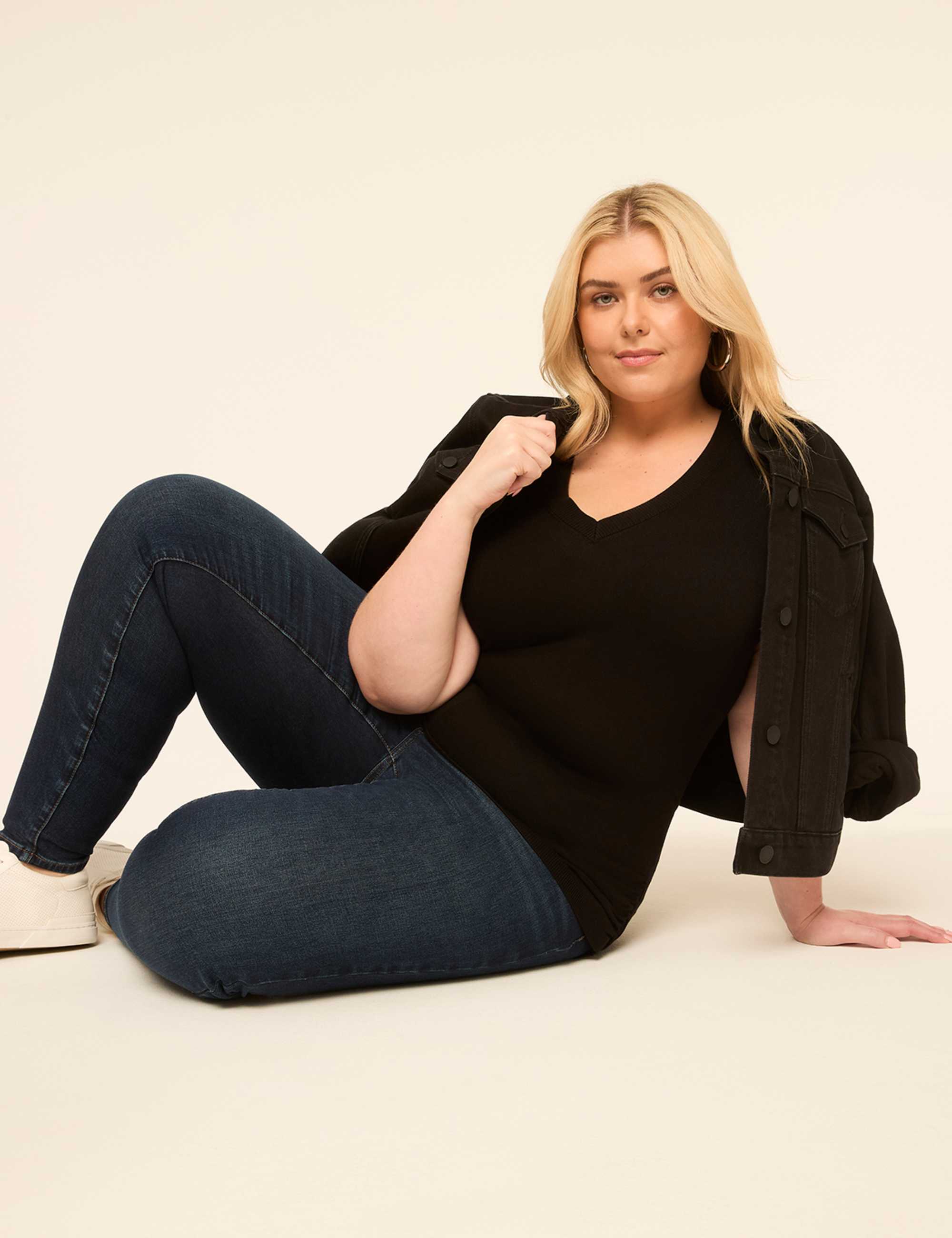 Short-Sleeve V-Neck Pullover Sweater