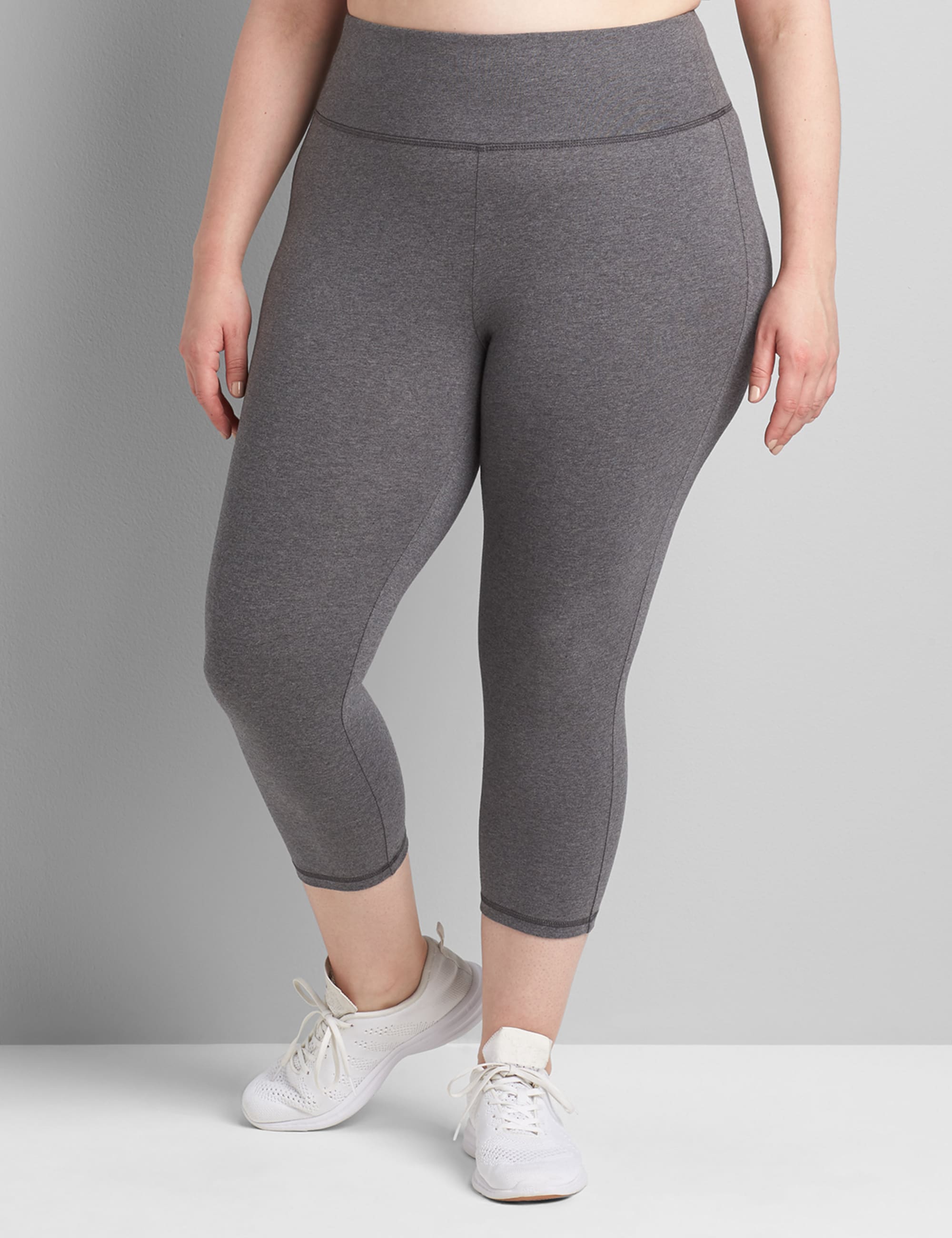 LIVI Signature Stretch 21" Capri Legging