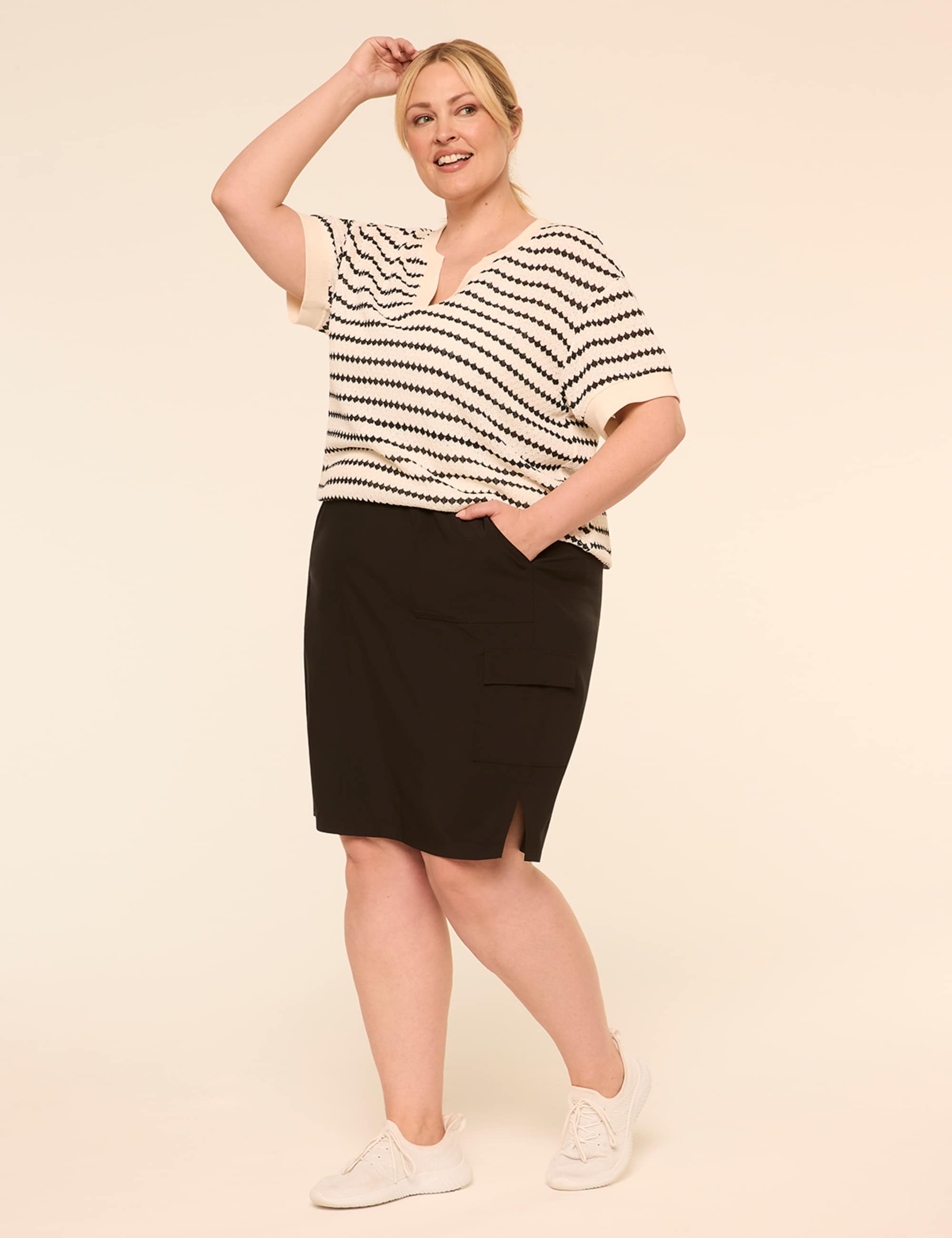 LIVI Stretch Woven Midi Skirt