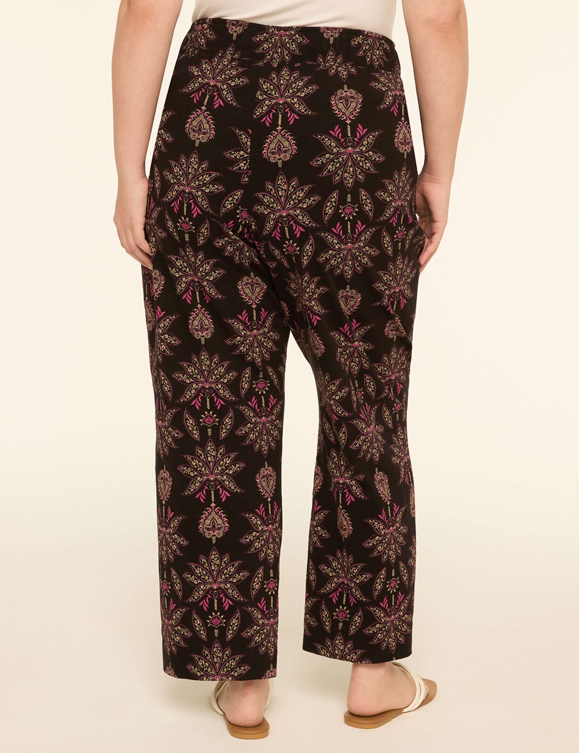 Slub Knit Pull-On Straight Leg Pant