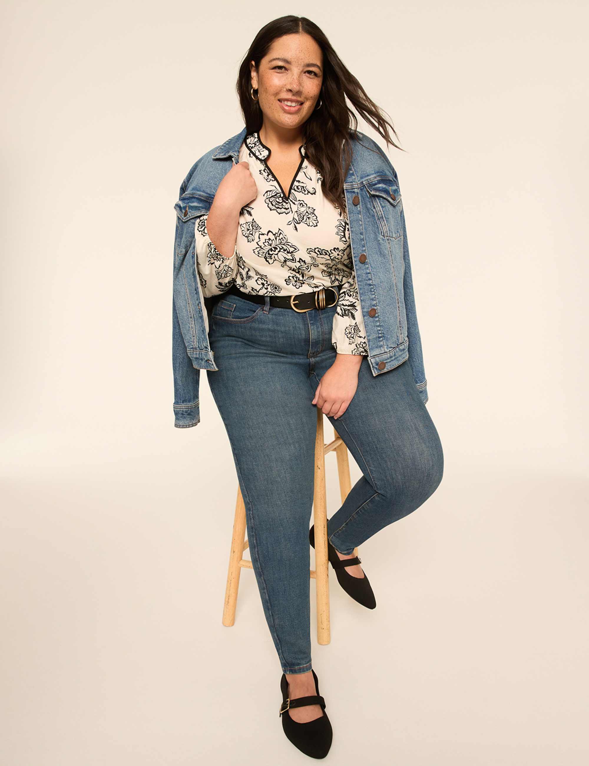 Bracelet-Sleeve Split-Neck Popover Blouse