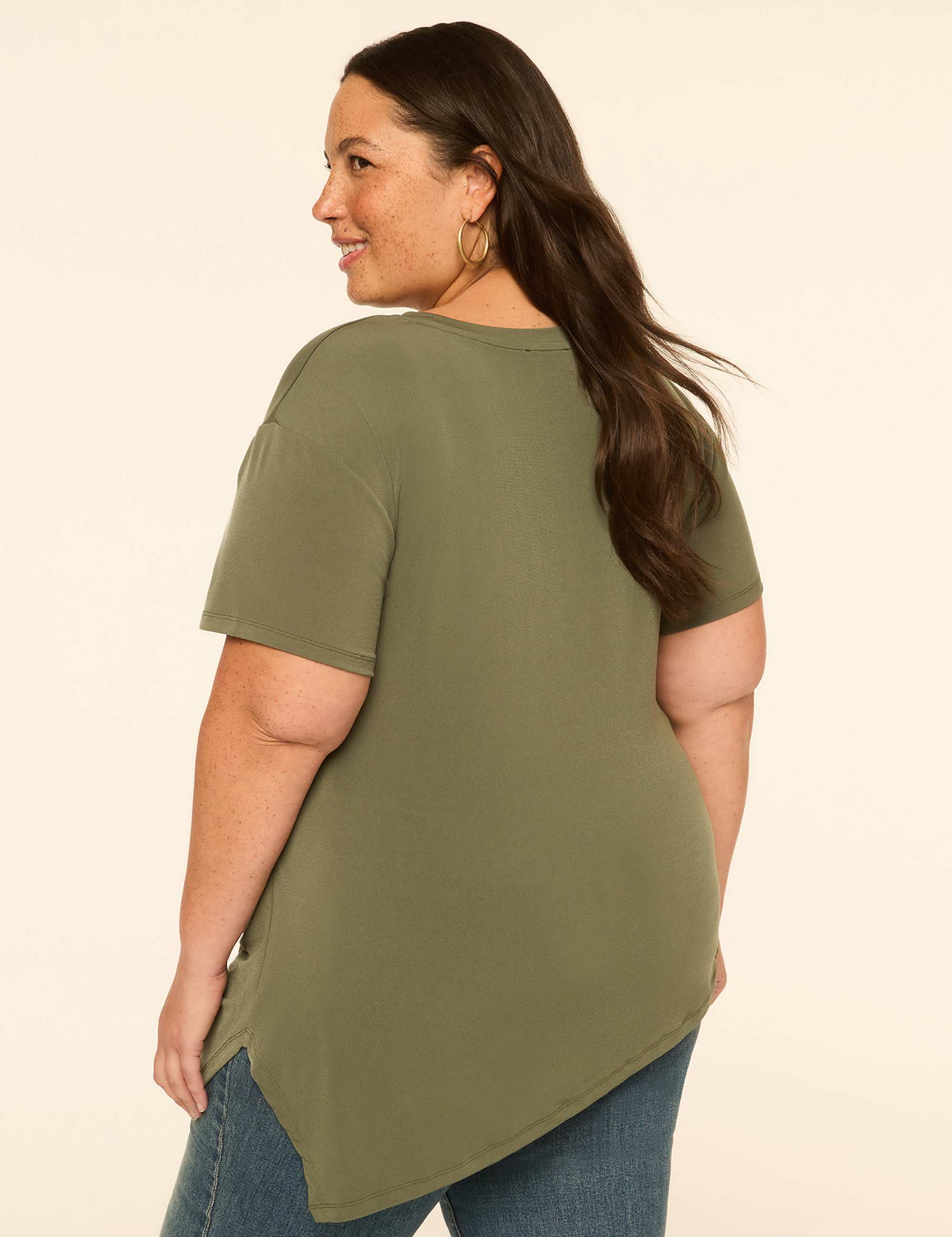 Side-Ruched Asymmetrical-Hem Top
