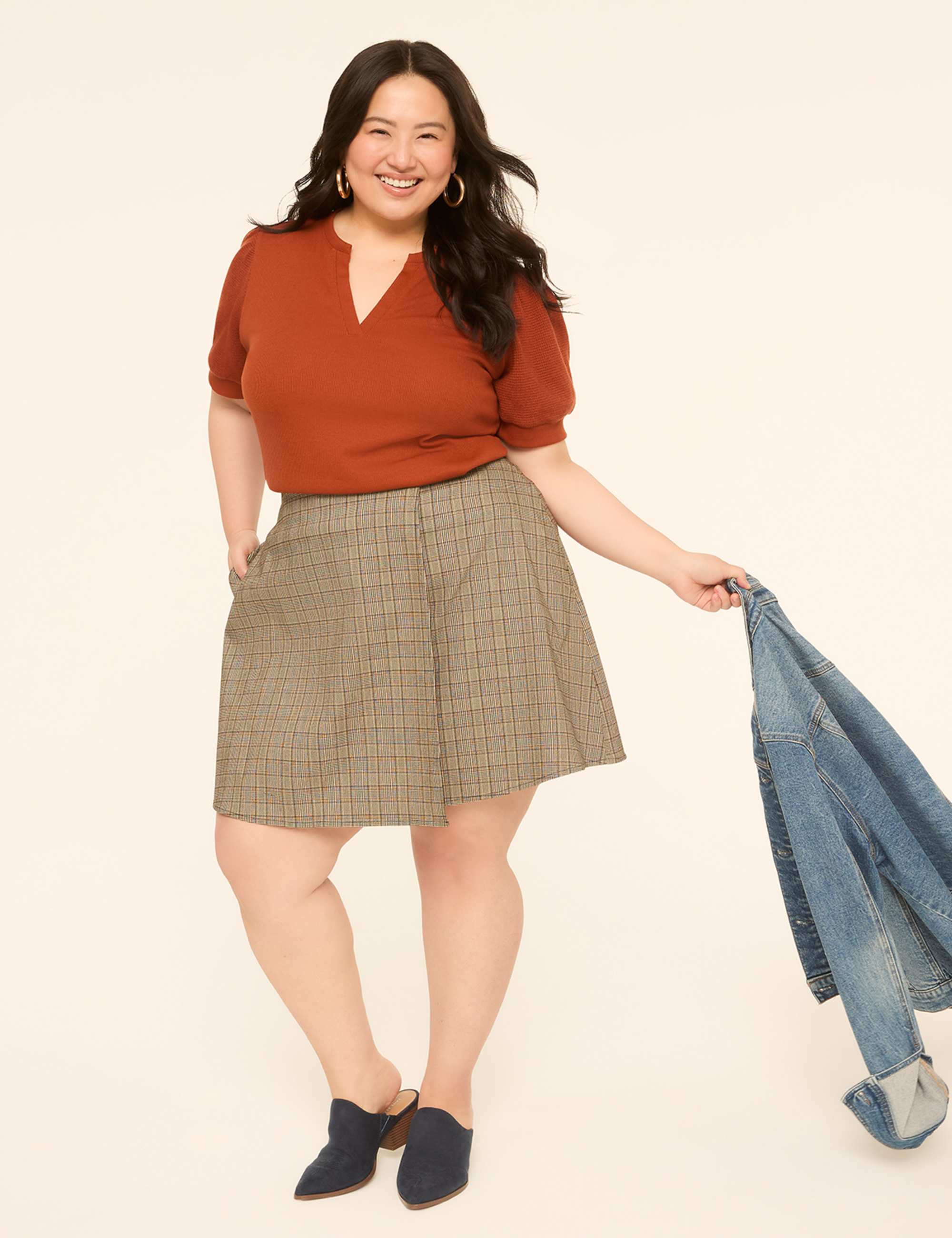 Puff-Sleeve Notch-Neck Rib Top