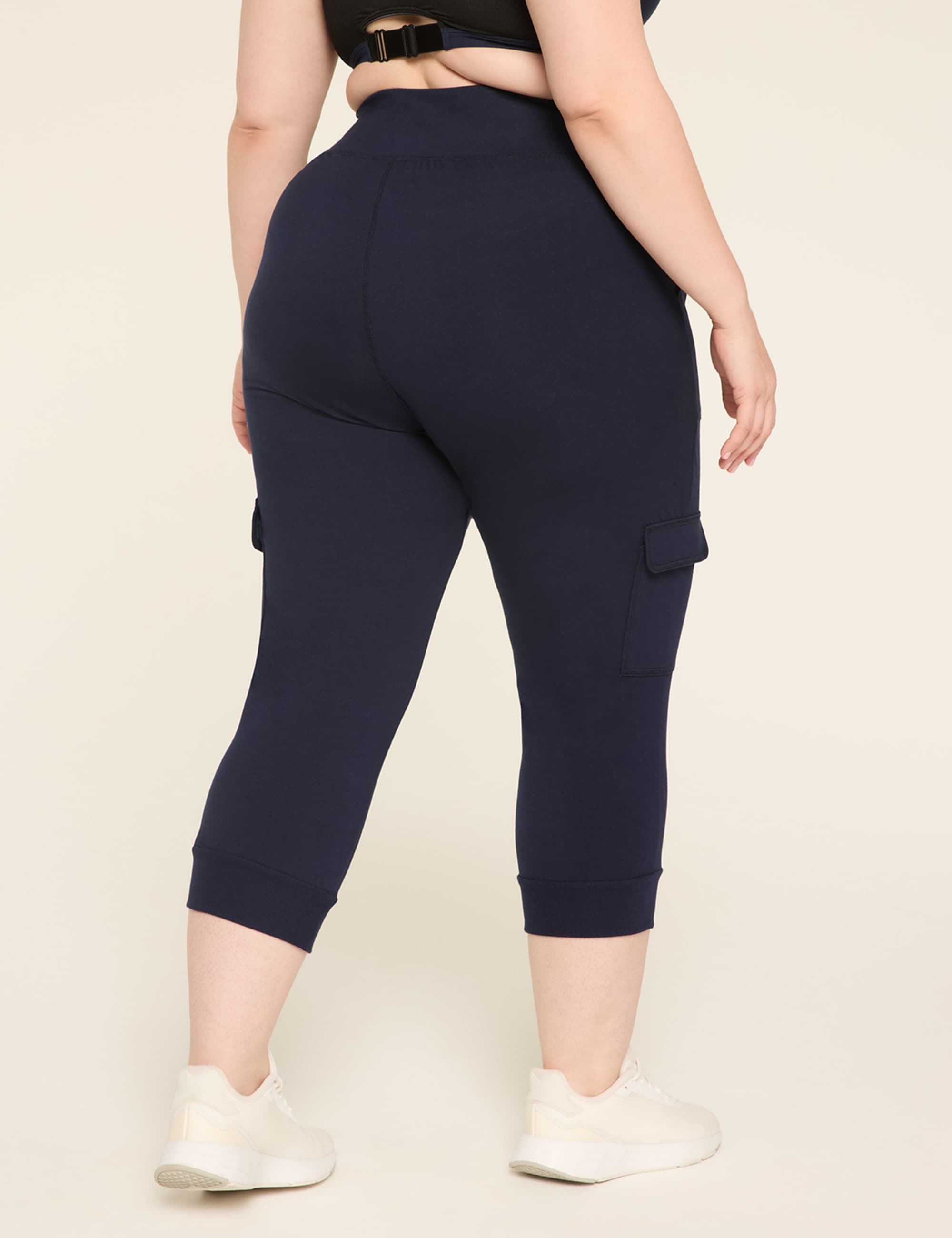 LIVI Signature Stretch Cargo Jogger