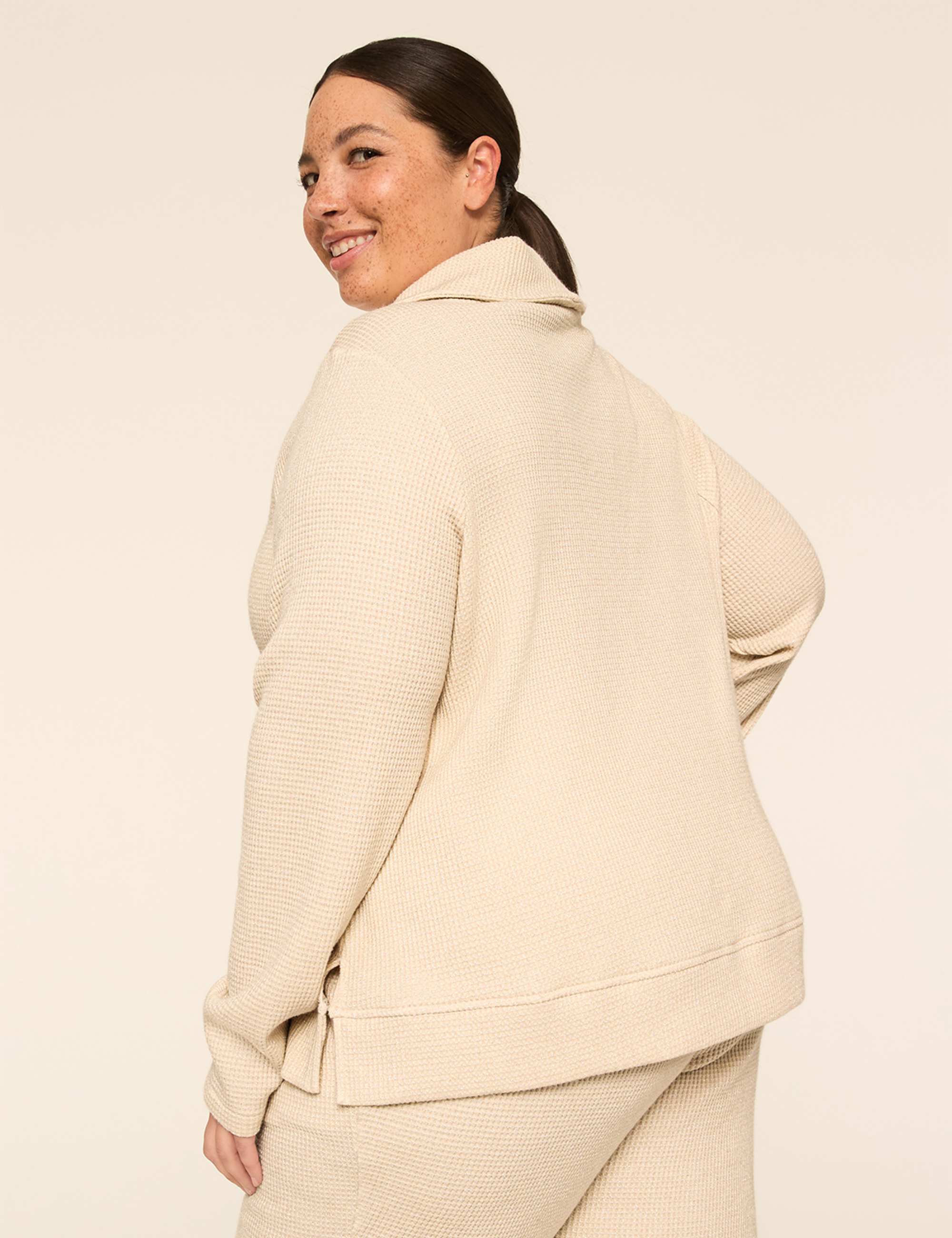 LIVI Shine Waffle Cowlneck Sweatshirt