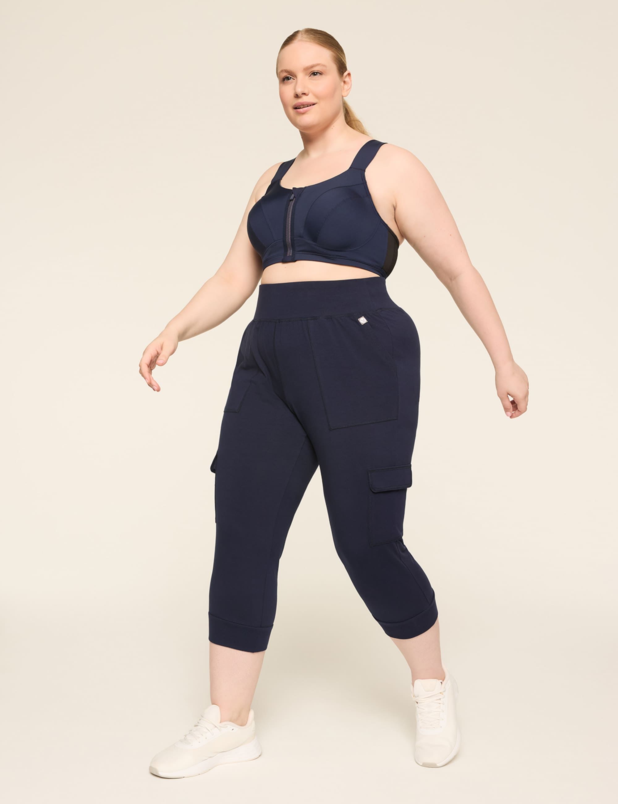 LIVI Signature Stretch Cargo Jogger