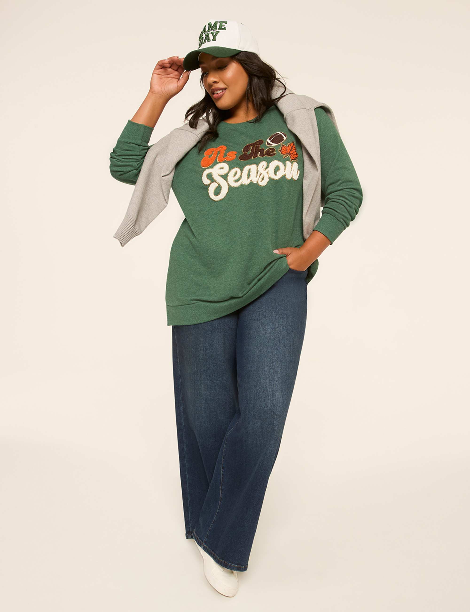 Chenille Tis The Season Graphic Sweatshirt