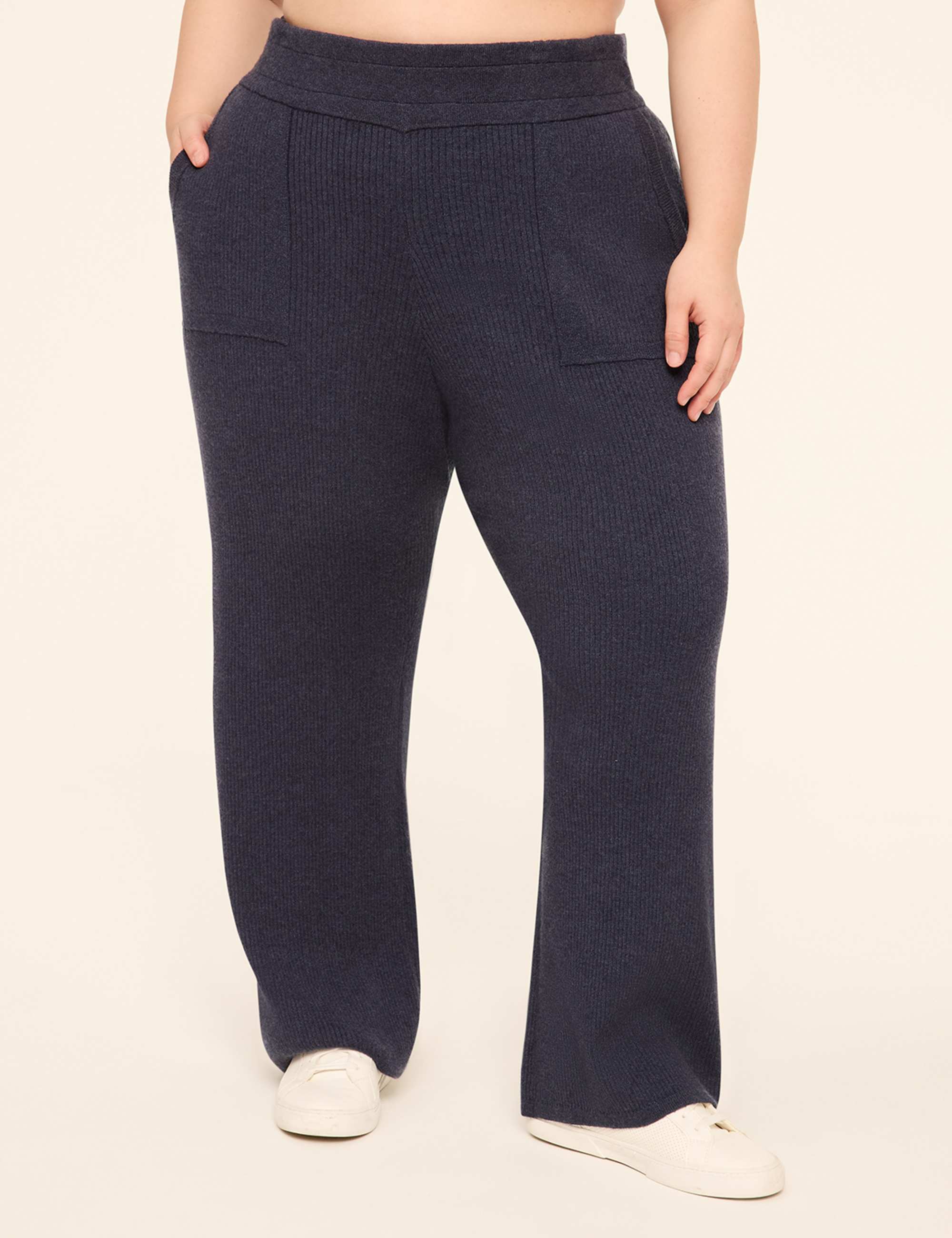 LIVI Sweater Wide Leg Pant