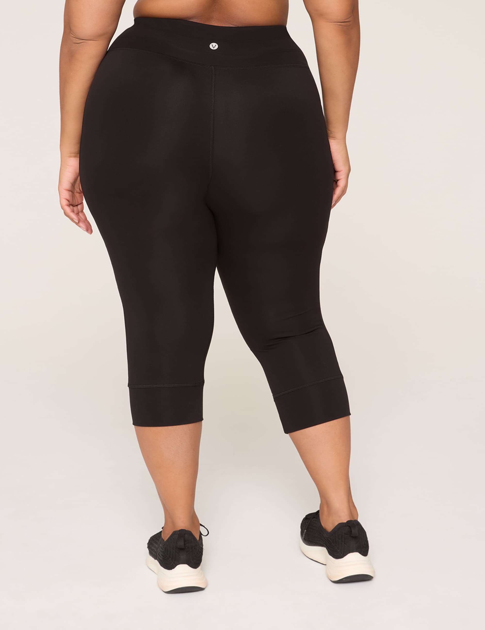 LIVI Soft Drawstring 21" Capri Legging