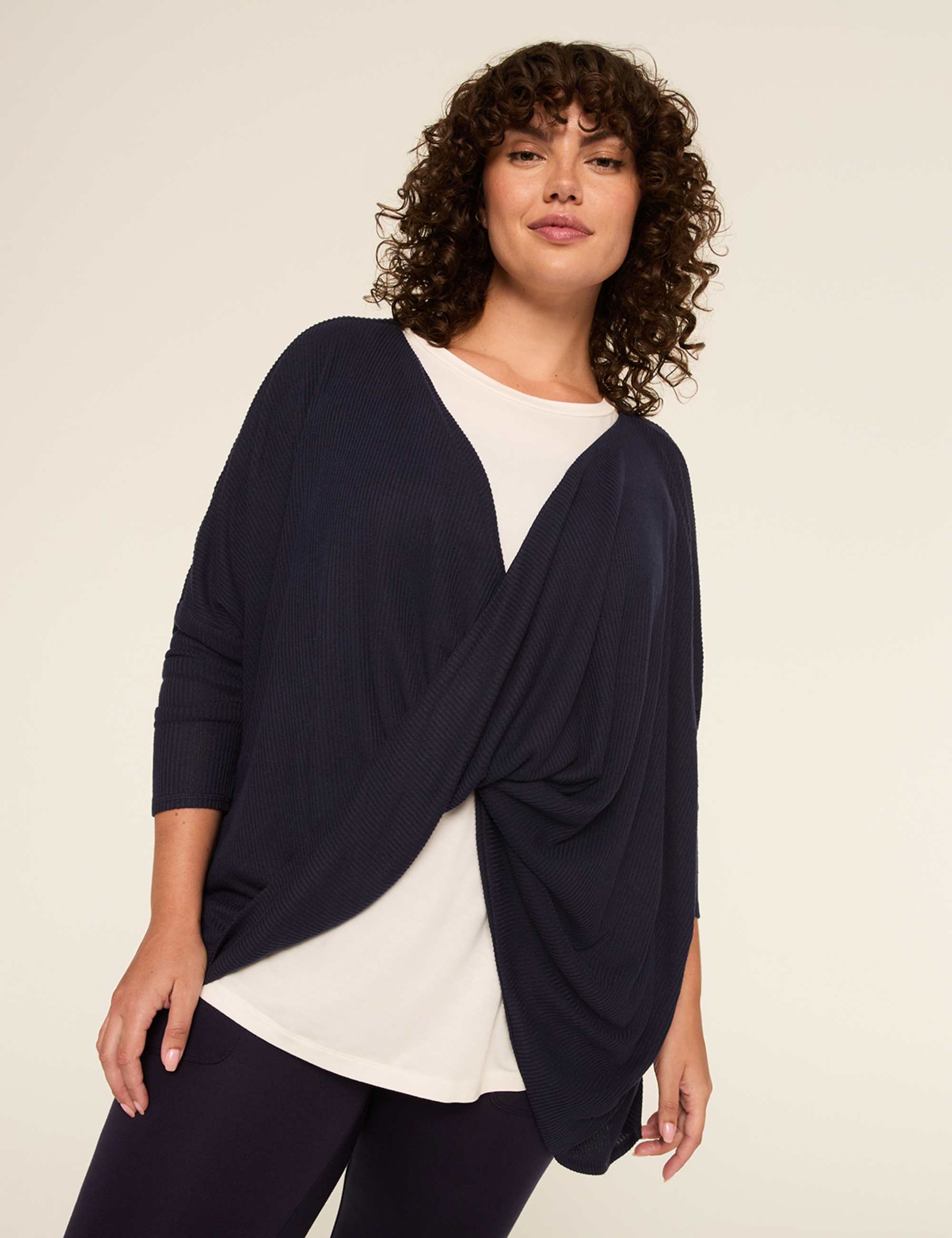 LIVI 3-Way Convertible Twist Soft Spun Overpiece