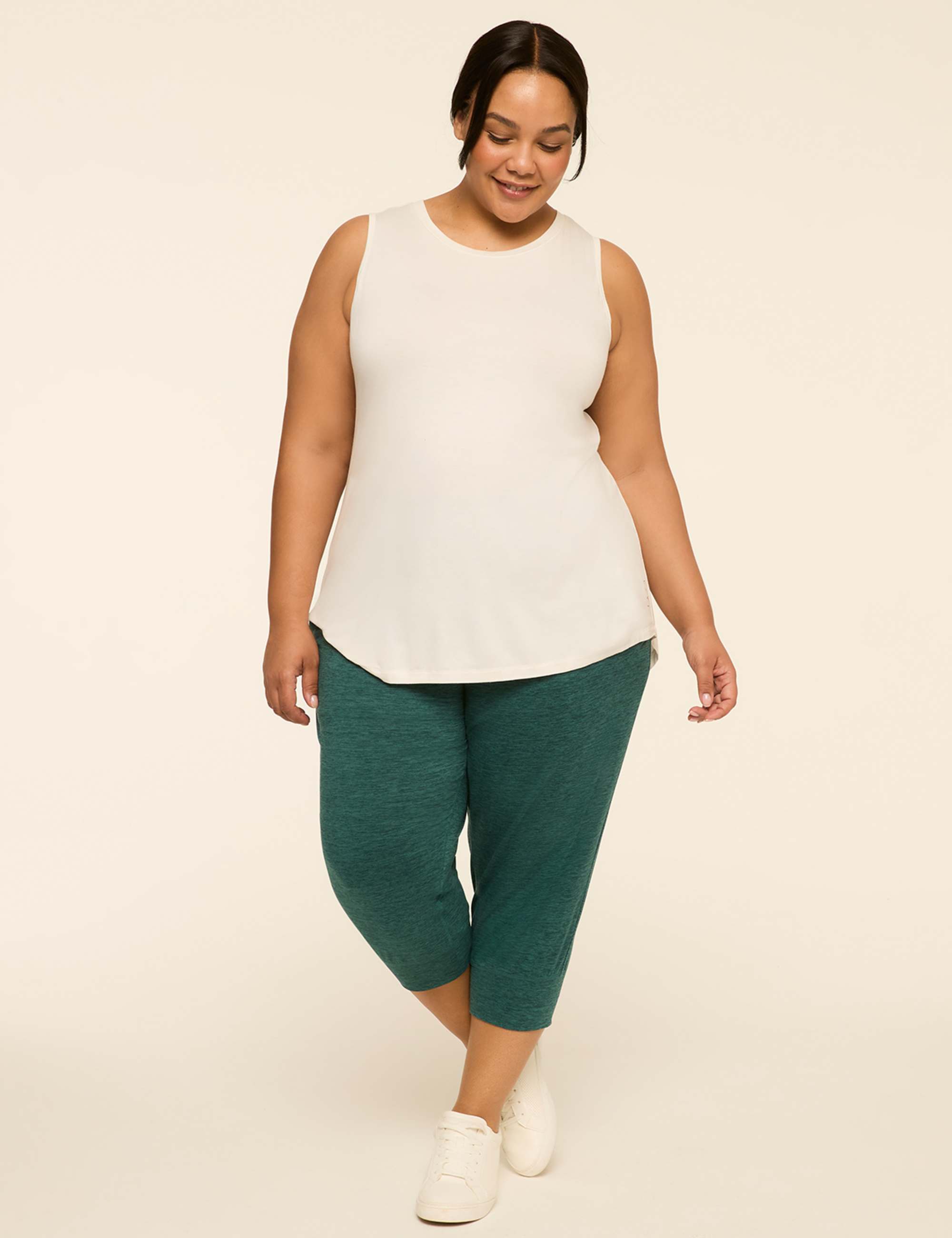 LIVI Soft Marled Capri Jogger