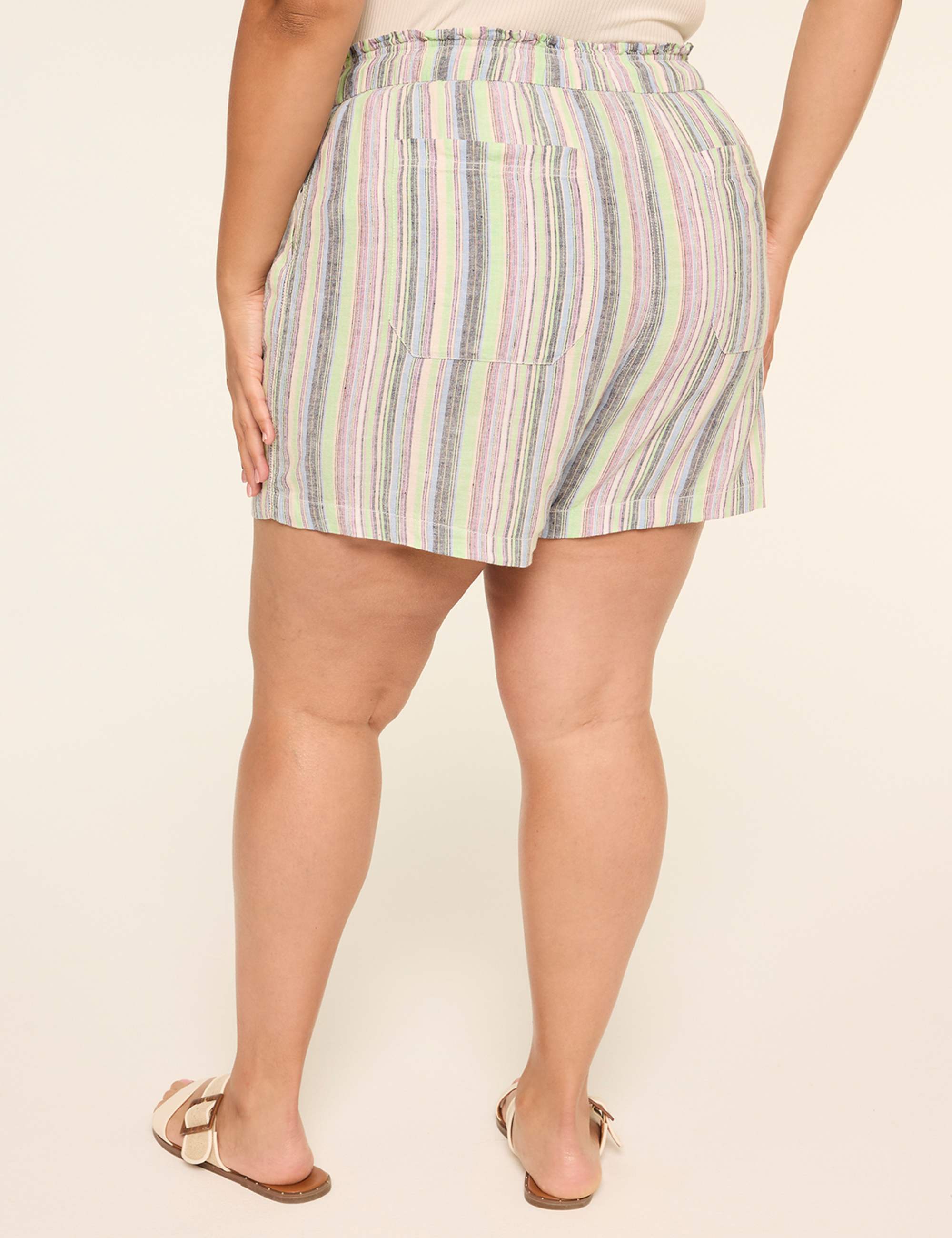 Linen-Blend Relaxed Pull-On 5.5” Short