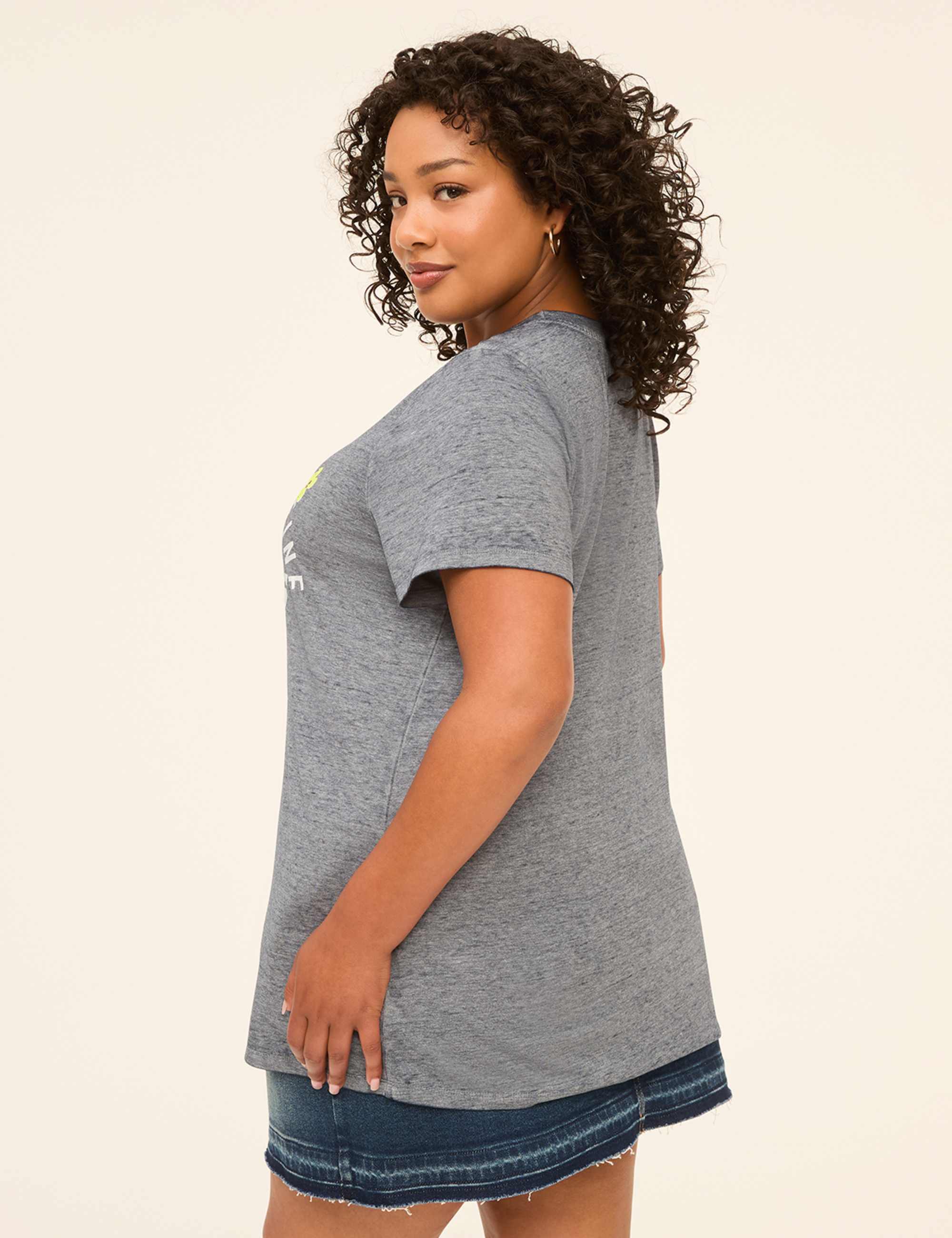 I'm Fine, It's Fine, Everything's Fine Graphic Tee