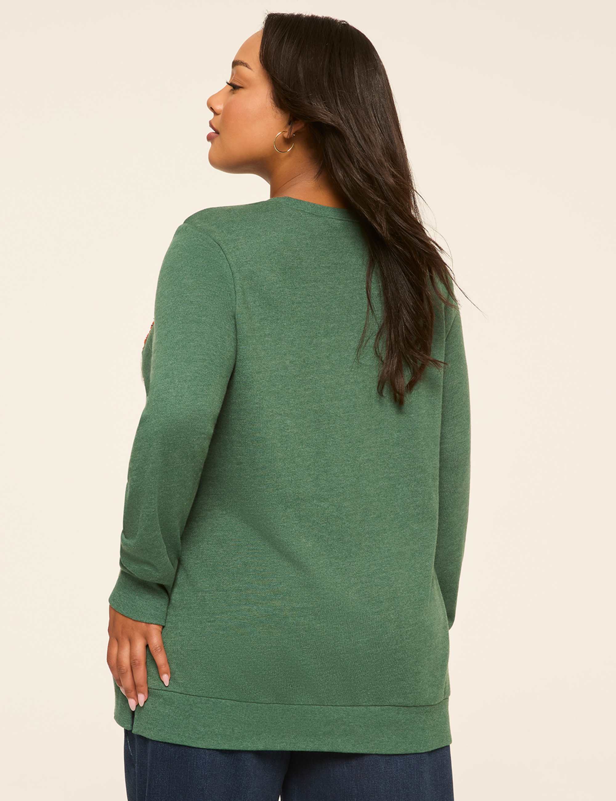 Chenille Tis The Season Graphic Sweatshirt