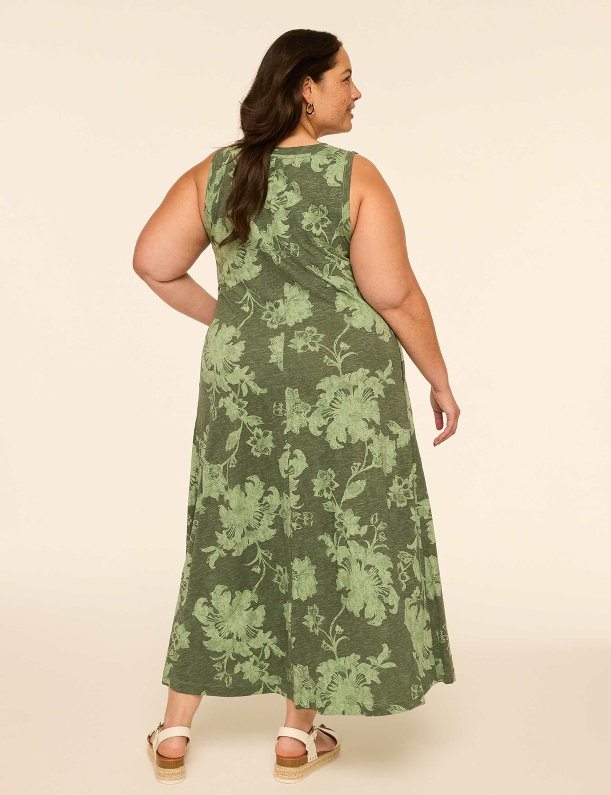 Sleeveless Easy Swing Dress