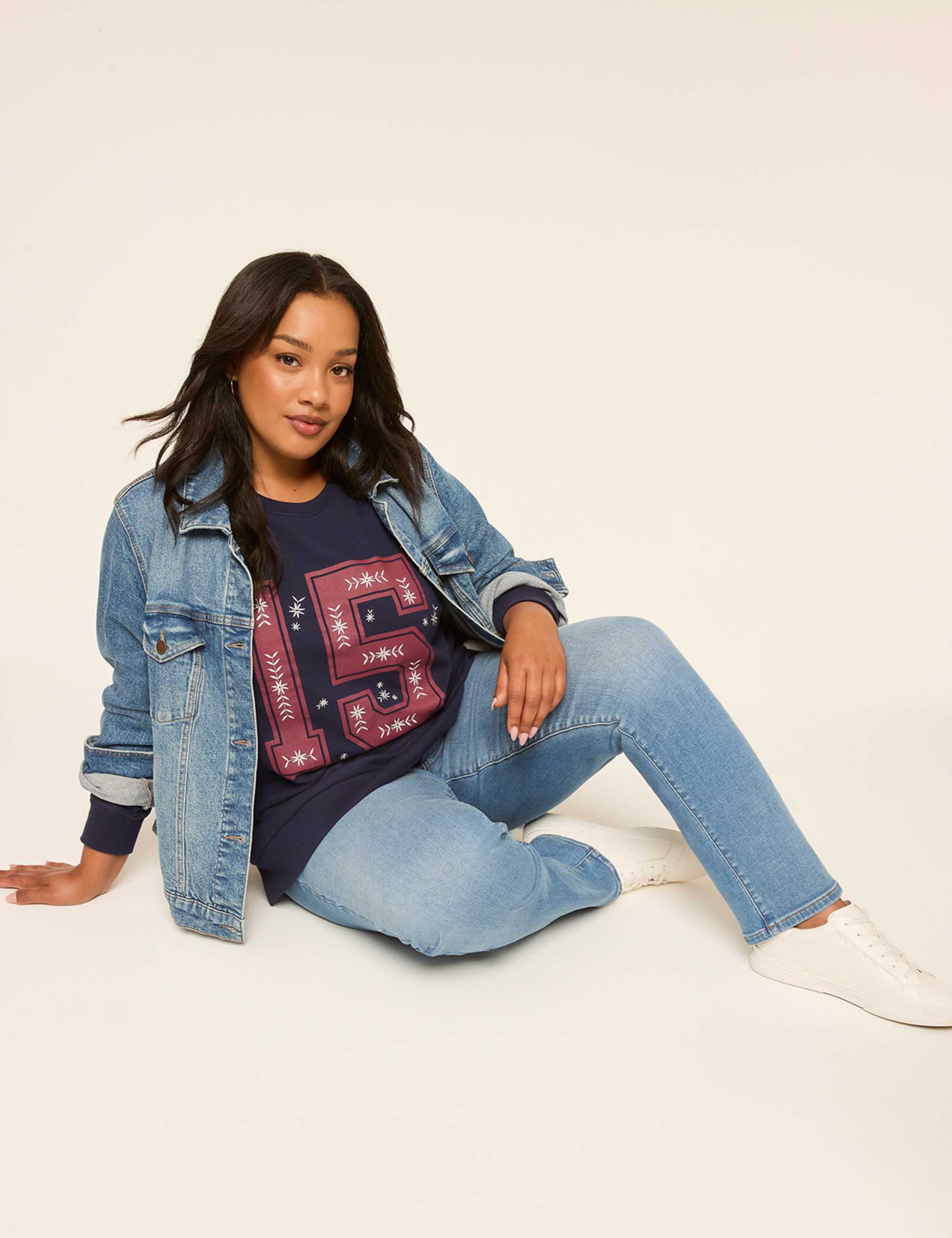 Embroidered Number 15 Graphic Sweatshirt