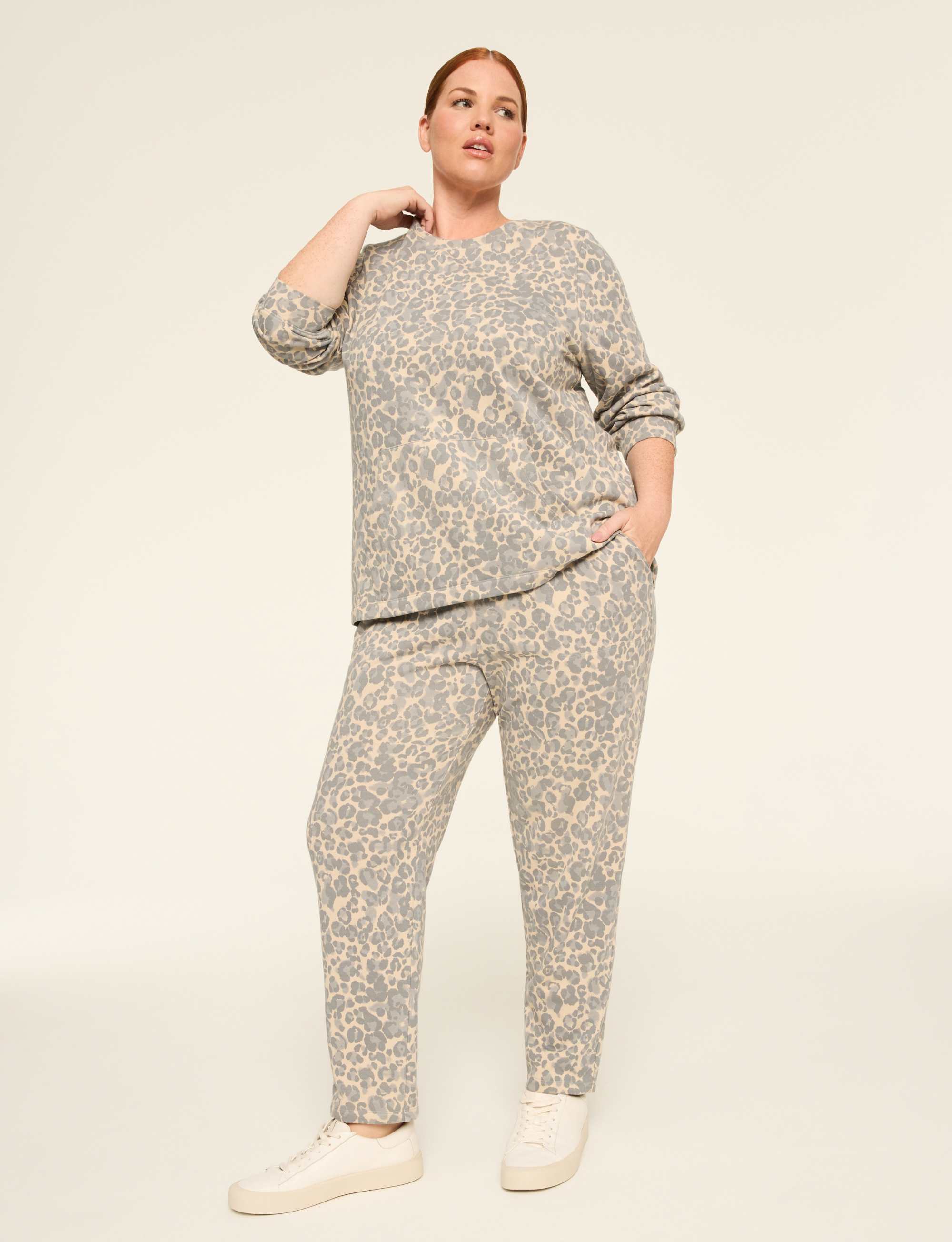 LIVI French Terry Full Length Jogger