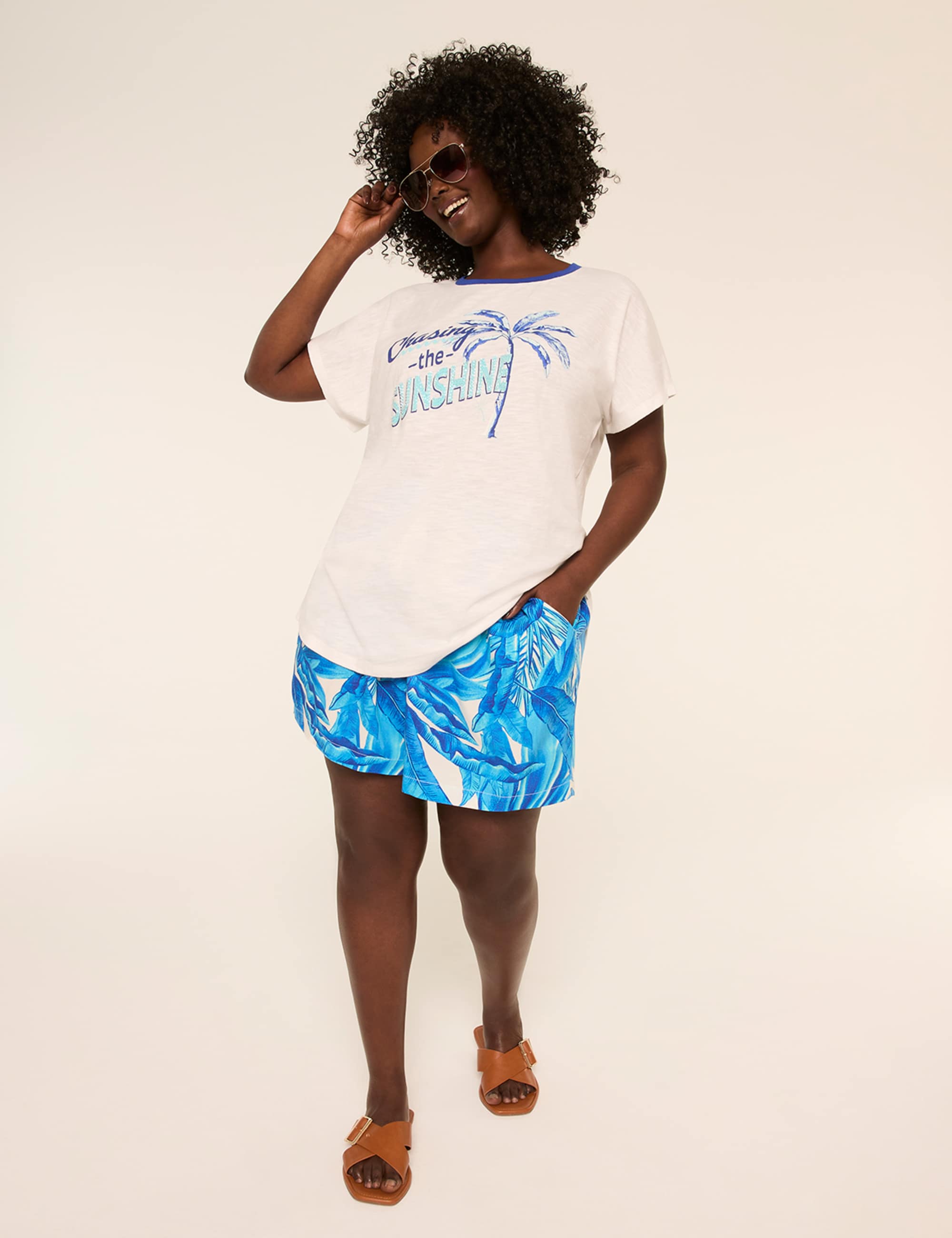 Printed Relaxed Pull-On 5" Short
