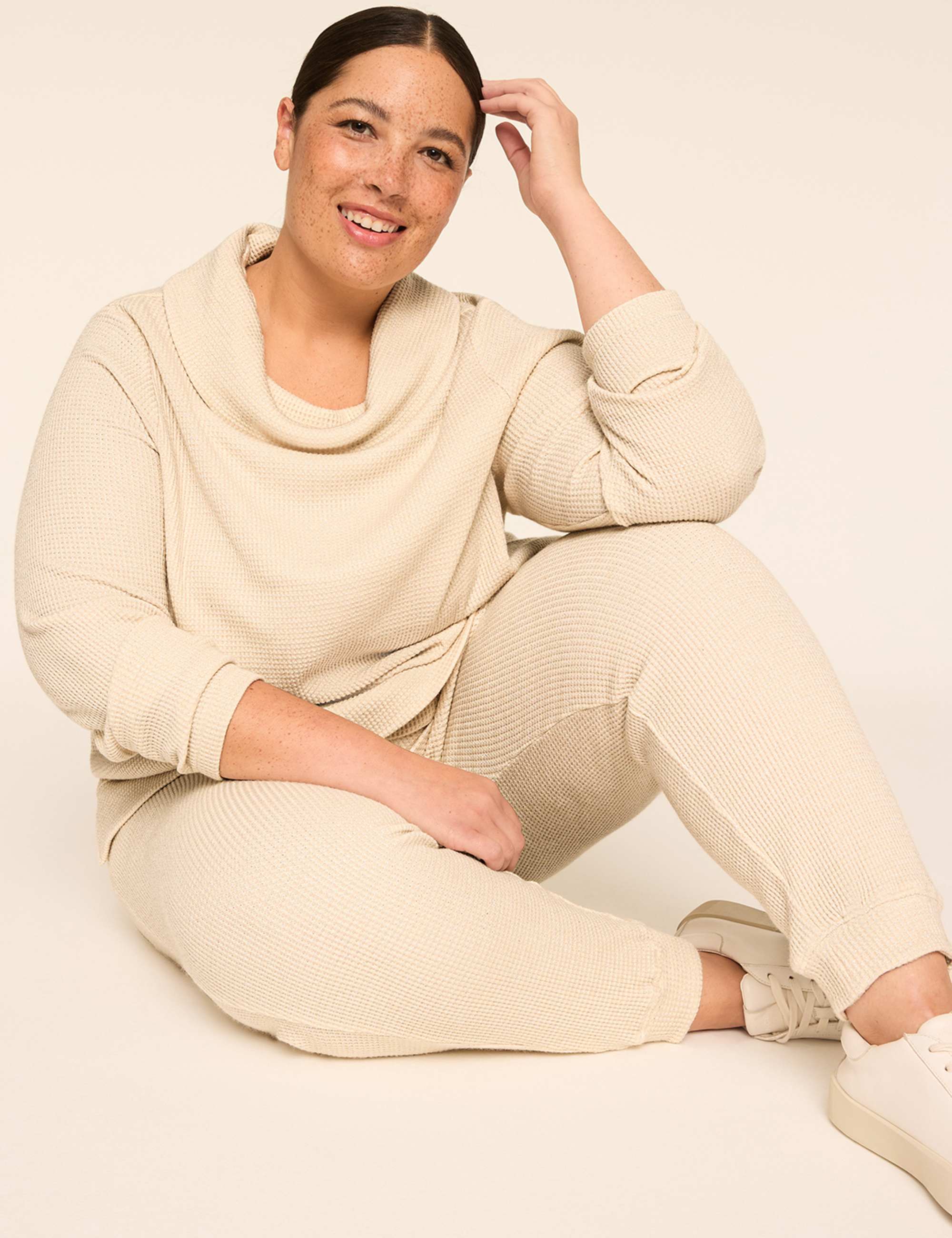 LIVI Shine Waffle Cowlneck Sweatshirt